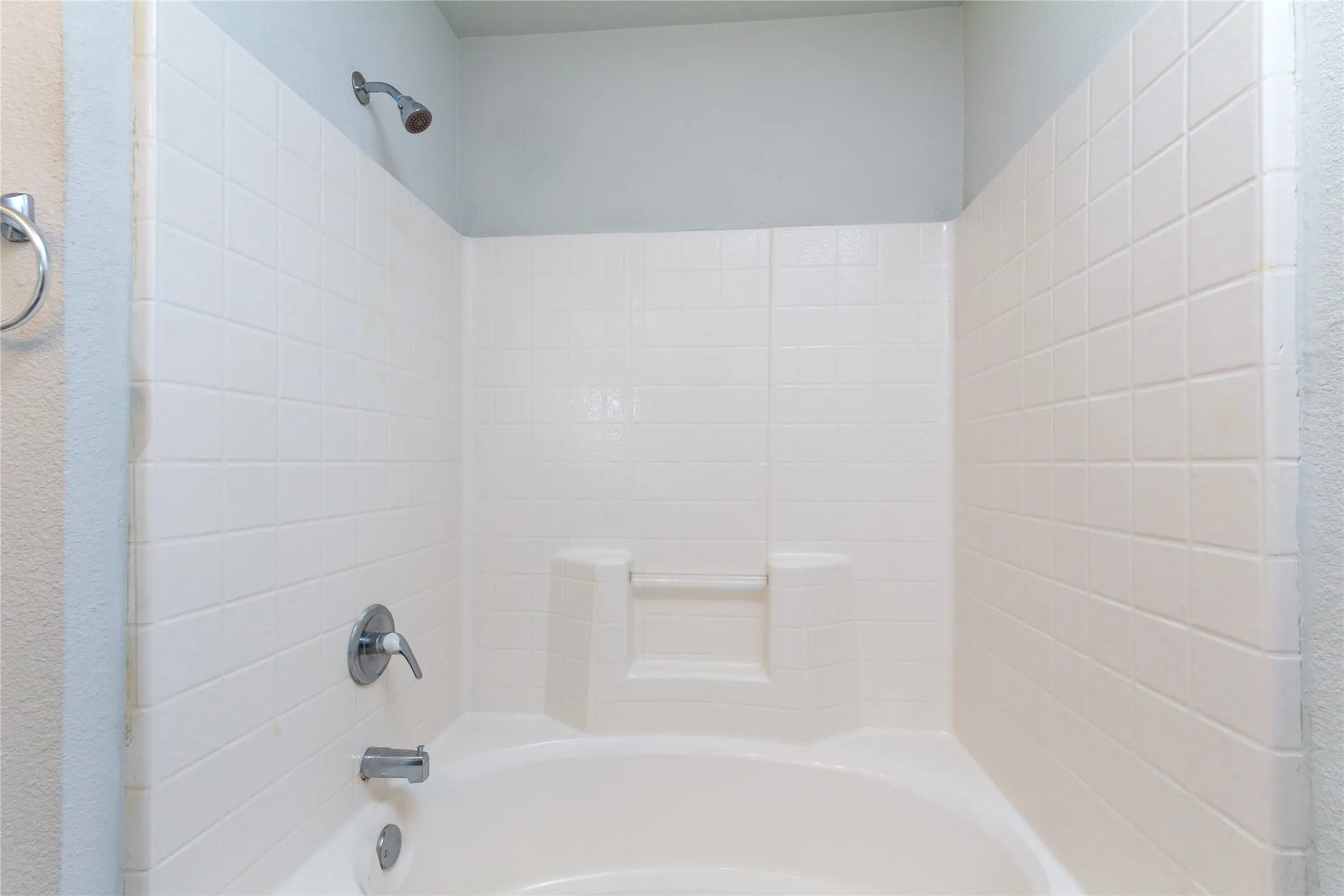 Single Family Residence For Rent in Tarrant County , 3928 Orcas Street, Fort Worth, Texas 76106, 3 Bedroom, 2 Bathroom, 2 Garage spaces, 1,410 Sqft, built in 2009, mls#21396335, Real Estate Agent in Fort Worth, Homes For Rent in Tarrant county, Homes For Rent in Fort Worth, Realtor in Fort Worth Texas, Real Estate Brokerage Independent Realty Texas, Luminita Cordes Realtor