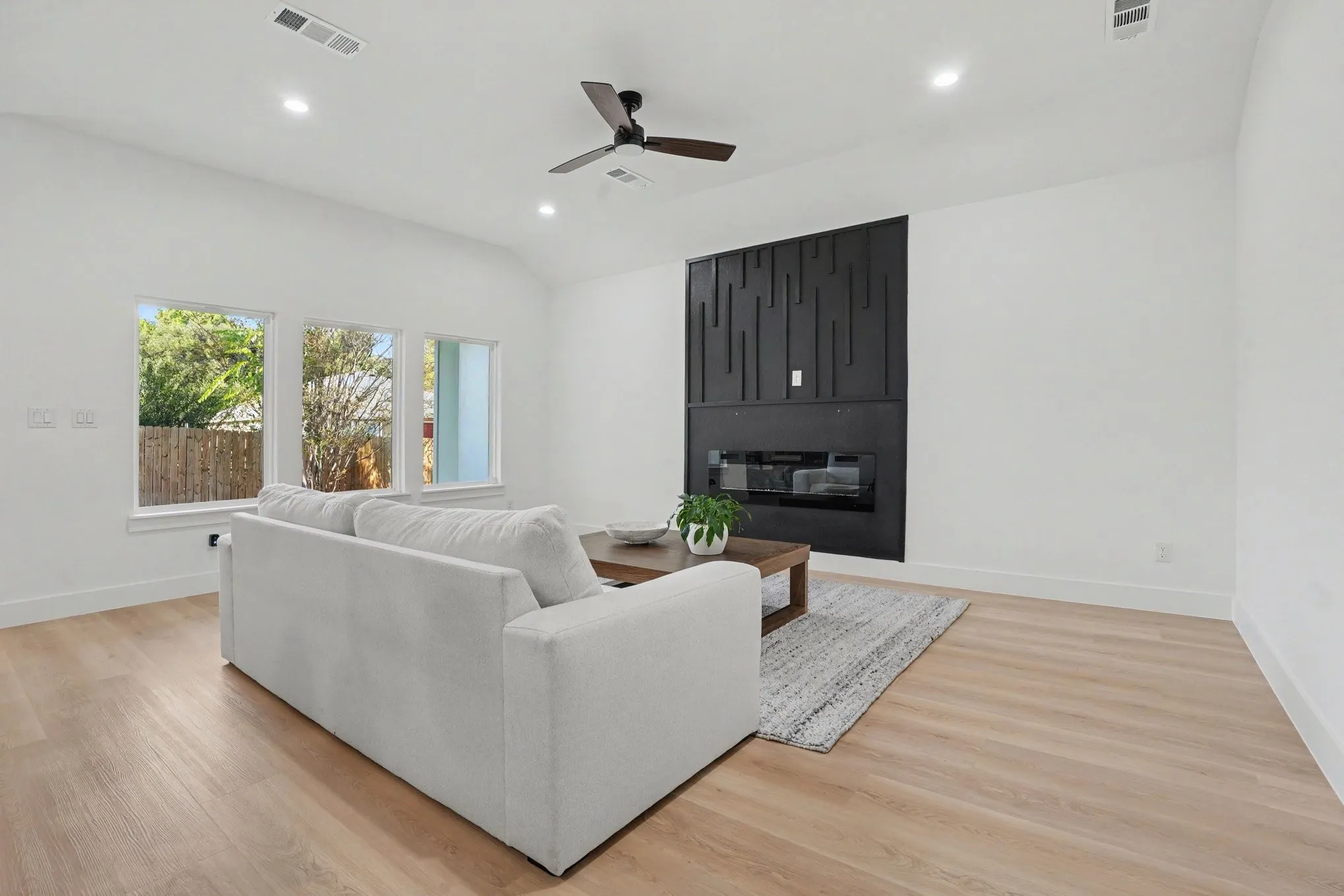 Single Family Residence For Sale in Dallas County , 2443 Naoma Street, Dallas, Texas 75241, 3 Bedroom, 2 Bathroom, 2 Garage spaces, 1,700 Sqft, built in 2025, mls#21397426, Real Estate Agent in Dallas, Homes For Sale in Dallas county, Homes For Sale in Dallas, Realtor in Dallas Texas, Real Estate Brokerage Independent Realty Texas, Luminita Cordes Realtor