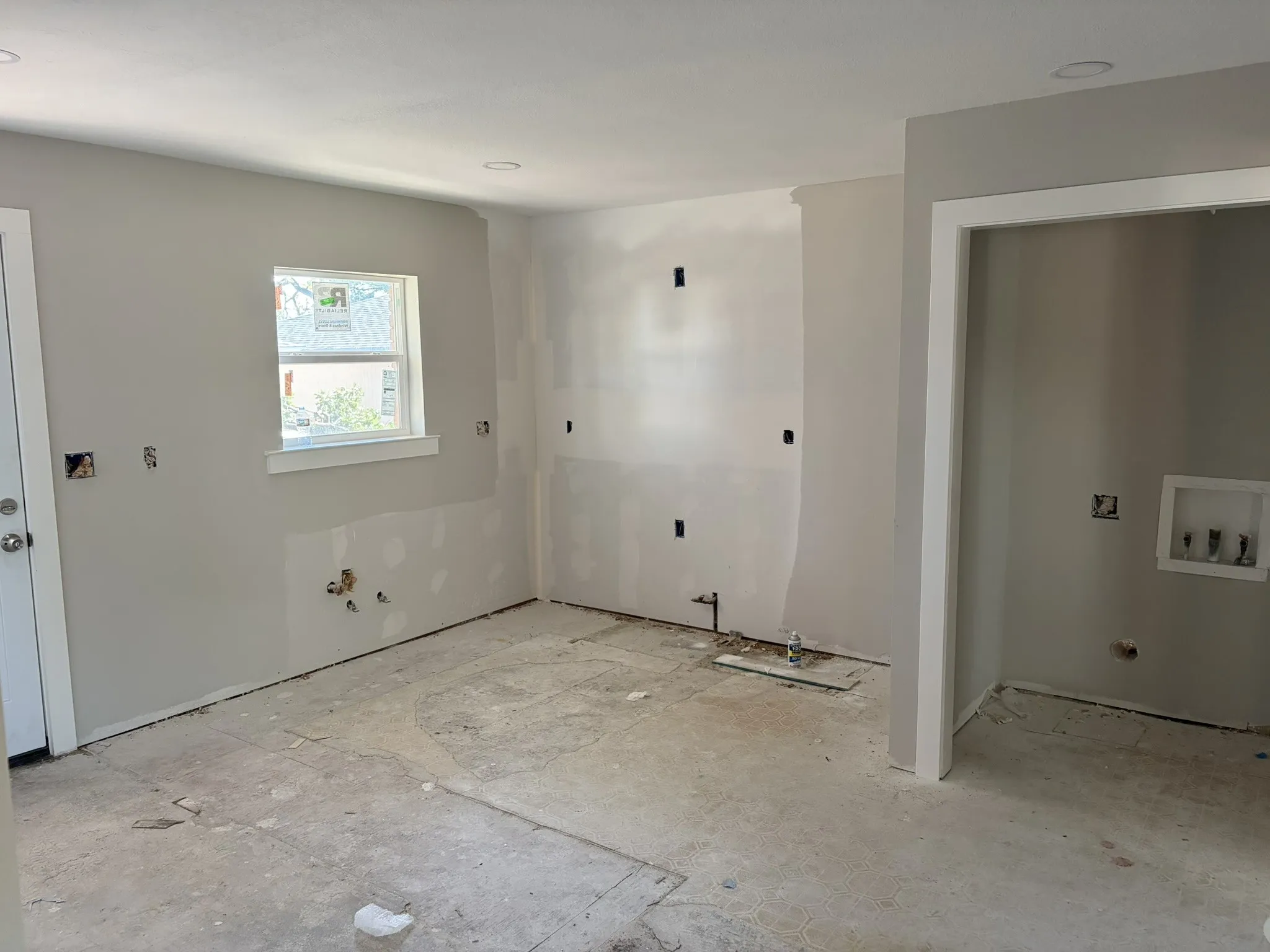 Single Family Residence For Sale in Dallas County , 2330 Mockingbird Lane, Garland, Texas 75042, 3 Bedroom, 2 Bathroom, 2 Garage spaces, 1,640 Sqft, built in 1957, mls#21397562, Real Estate Agent in Garland, Homes For Sale in Dallas county, Homes For Sale in Garland, Realtor in Garland Texas, Real Estate Brokerage Independent Realty Texas, Luminita Cordes Realtor