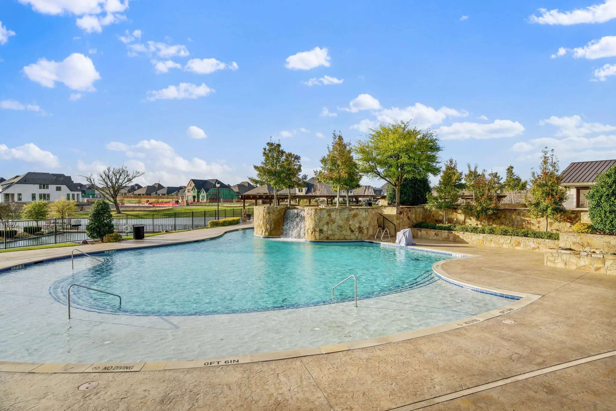 Single Family Residence For Sale in Collin County , 3516 Clairborne Drive, Celina, Texas 75009, 4 Bedroom, 4 Bathroom, 3 Garage spaces, 3,012 Sqft, built in 2021, mls#21397632, Real Estate Agent in Celina, Homes For Sale in Collin county, Homes For Sale in Celina, Realtor in Celina Texas, Real Estate Brokerage Independent Realty Texas, Luminita Cordes Realtor