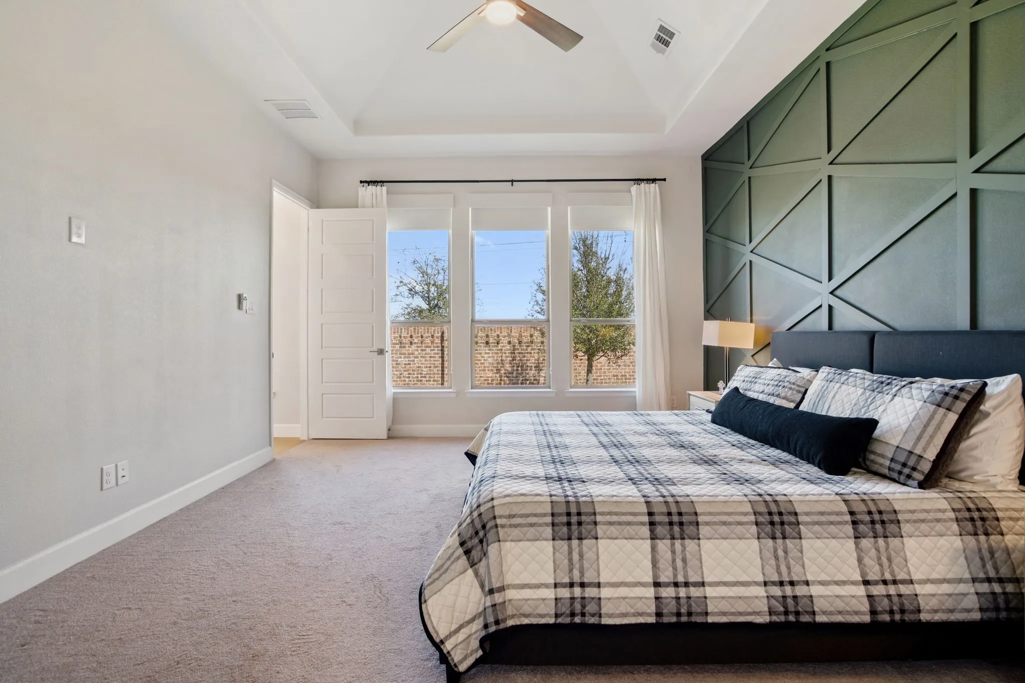 Single Family Residence For Sale in Collin County , 3516 Clairborne Drive, Celina, Texas 75009, 4 Bedroom, 4 Bathroom, 3 Garage spaces, 3,012 Sqft, built in 2021, mls#21397632, Real Estate Agent in Celina, Homes For Sale in Collin county, Homes For Sale in Celina, Realtor in Celina Texas, Real Estate Brokerage Independent Realty Texas, Luminita Cordes Realtor