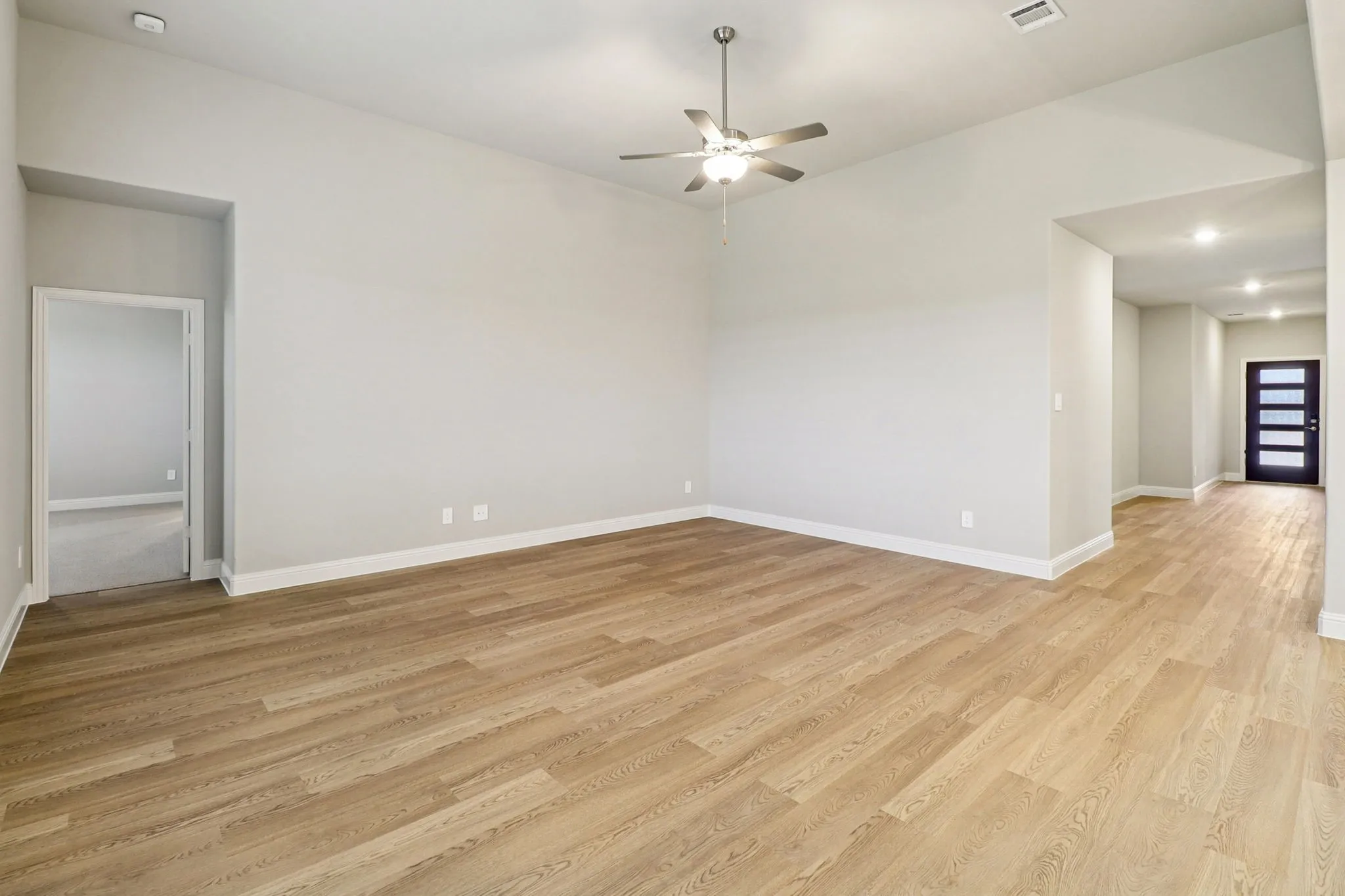 Photo is not of the actual home, but is an inspirational photo of builder’s model home and may depict options, furnishings, and/or decorator features that are not included.