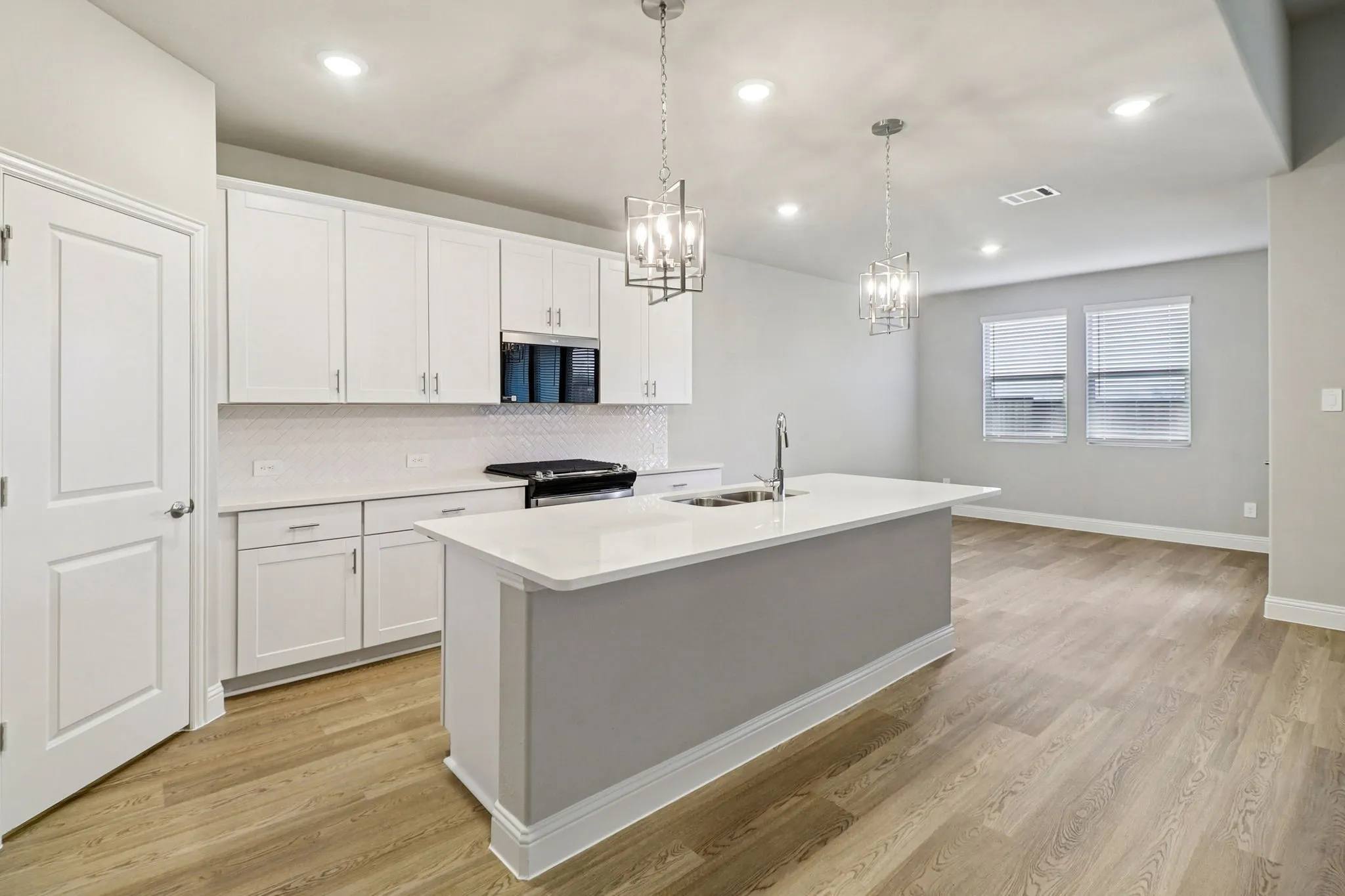 Photo is not of the actual home, but is an inspirational photo of builder’s model home and may depict options, furnishings, and/or decorator features that are not included.