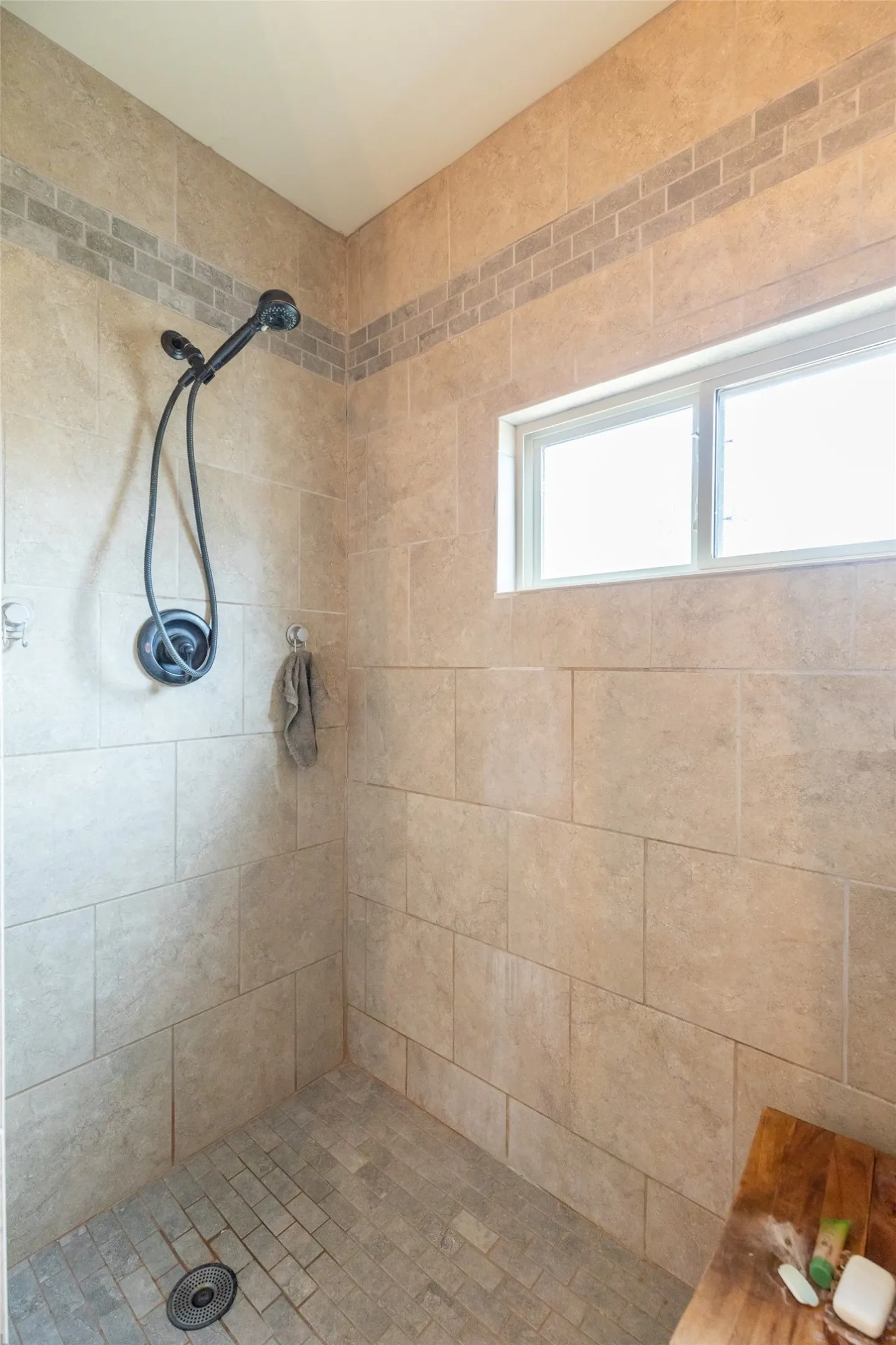 Single Family Residence For Sale in Jones County , 14505 County Road 453, Merkel, Texas 79536, 2 Bedroom, 2 Bathroom, Garage spaces, 1,350 Sqft, built in 2015, mls#21394515, Real Estate Agent in Merkel, Homes For Sale in Jones county, Homes For Sale in Merkel, Realtor in Merkel Texas, Real Estate Brokerage Independent Realty Texas, Luminita Cordes Realtor
