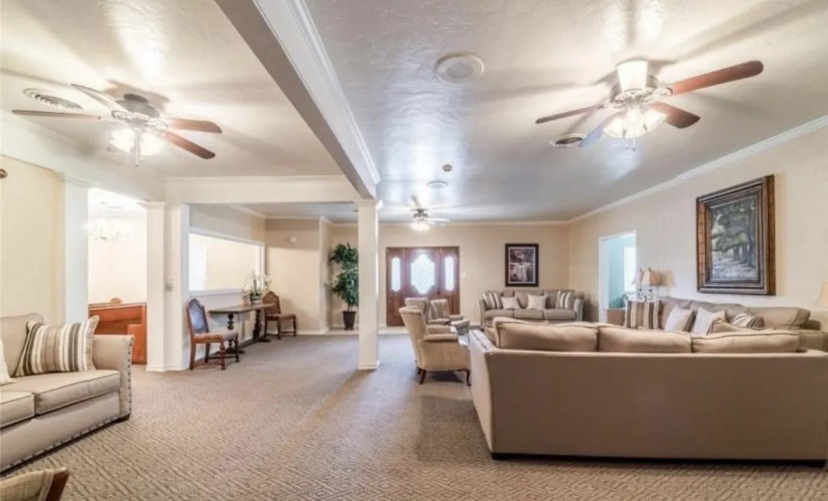 Office For Sale in Lamar County , 508 Monroe Street, Deport, Texas 75435, 0, 0, Garage spaces, 0 Sqft, built in 1960, mls#21397553, Real Estate Agent in Deport, Homes For Sale in Lamar county, Homes For Sale in Deport, Realtor in Deport Texas, Real Estate Brokerage Independent Realty Texas, Luminita Cordes Realtor