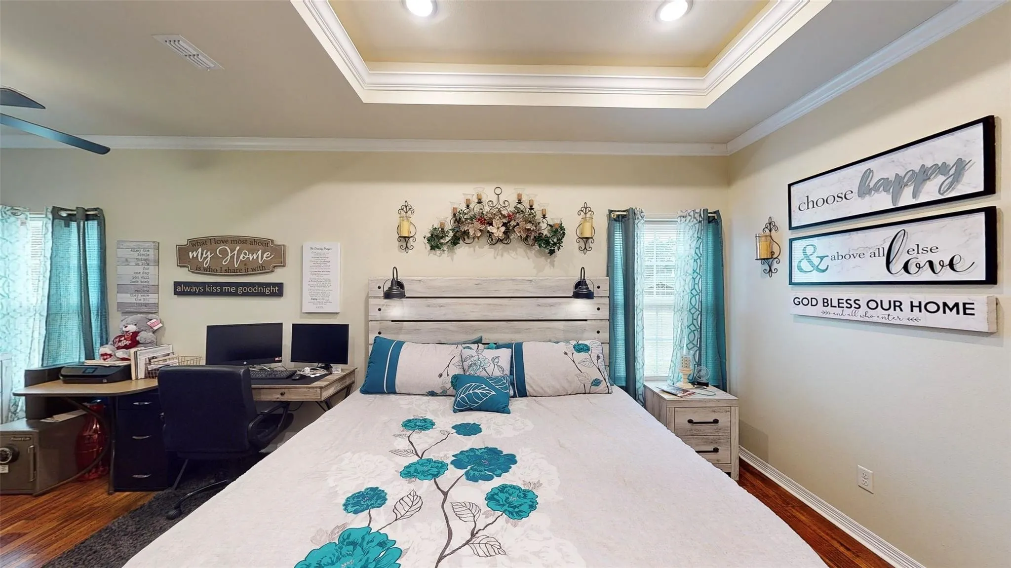 Single Family Residence For Sale in Smith County , 853 County Road 37, Tyler, Texas 75706, 3 Bedroom, 3 Bathroom, 2 Garage spaces, 1,949 Sqft, built in 2019, mls#21397648, Real Estate Agent in Tyler, Homes For Sale in Smith county, Homes For Sale in Tyler, Realtor in Tyler Texas, Real Estate Brokerage Independent Realty Texas, Luminita Cordes Realtor