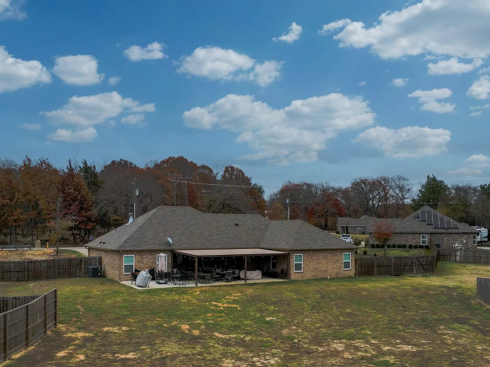 Single Family Residence For Sale in Smith County , 853 County Road 37, Tyler, Texas 75706, 3 Bedroom, 3 Bathroom, 2 Garage spaces, 1,949 Sqft, built in 2019, mls#21397648, Real Estate Agent in Tyler, Homes For Sale in Smith county, Homes For Sale in Tyler, Realtor in Tyler Texas, Real Estate Brokerage Independent Realty Texas, Luminita Cordes Realtor