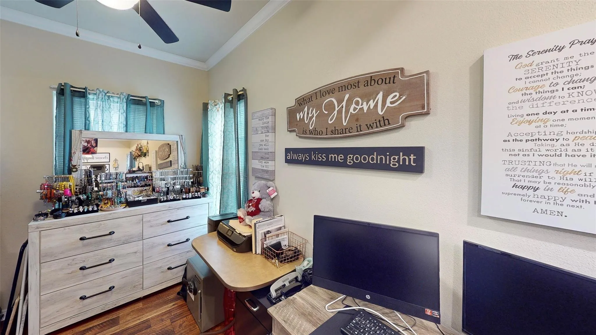 Single Family Residence For Sale in Smith County , 853 County Road 37, Tyler, Texas 75706, 3 Bedroom, 3 Bathroom, 2 Garage spaces, 1,949 Sqft, built in 2019, mls#21397648, Real Estate Agent in Tyler, Homes For Sale in Smith county, Homes For Sale in Tyler, Realtor in Tyler Texas, Real Estate Brokerage Independent Realty Texas, Luminita Cordes Realtor