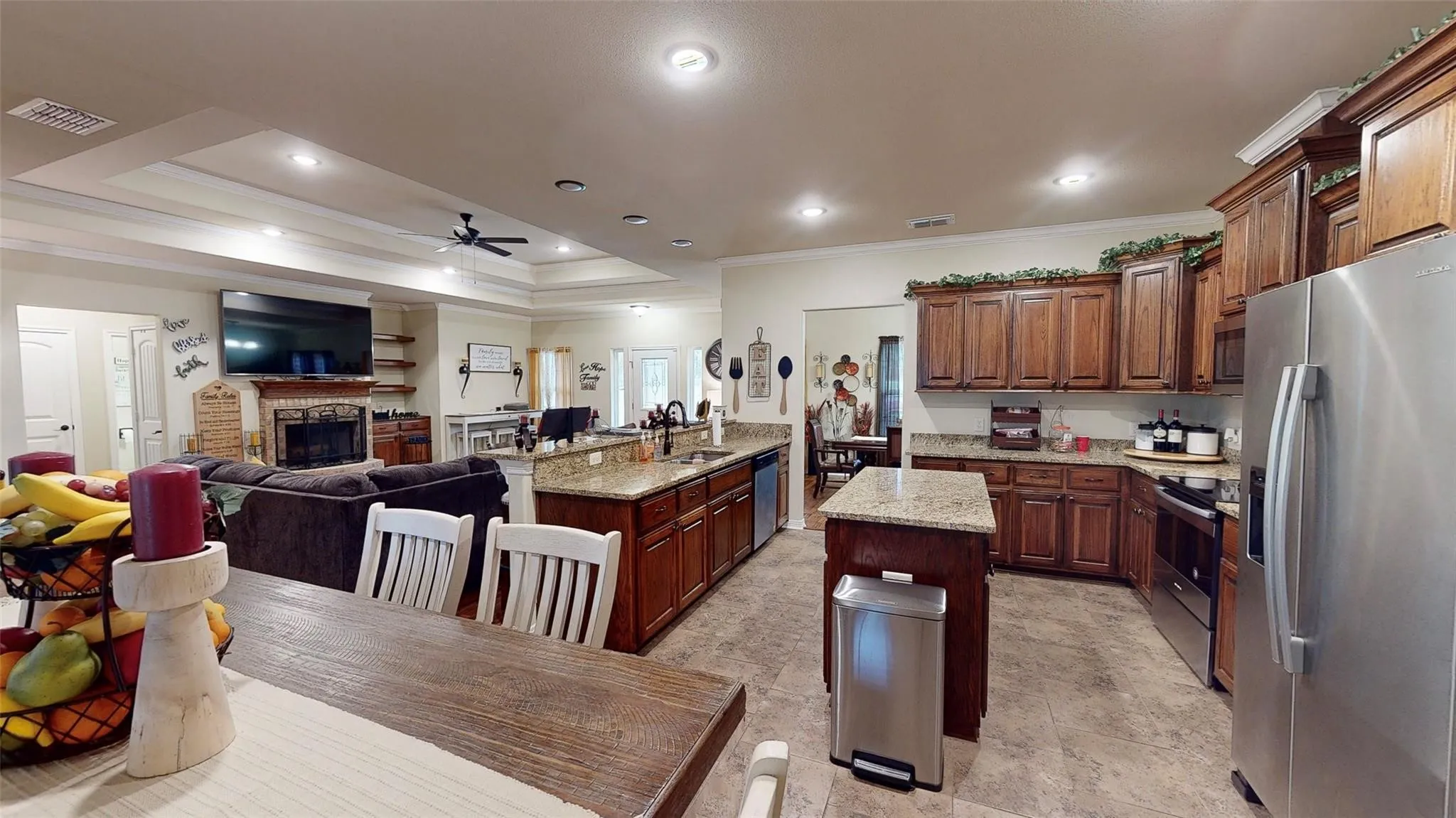 Single Family Residence For Sale in Smith County , 853 County Road 37, Tyler, Texas 75706, 3 Bedroom, 3 Bathroom, 2 Garage spaces, 1,949 Sqft, built in 2019, mls#21397648, Real Estate Agent in Tyler, Homes For Sale in Smith county, Homes For Sale in Tyler, Realtor in Tyler Texas, Real Estate Brokerage Independent Realty Texas, Luminita Cordes Realtor