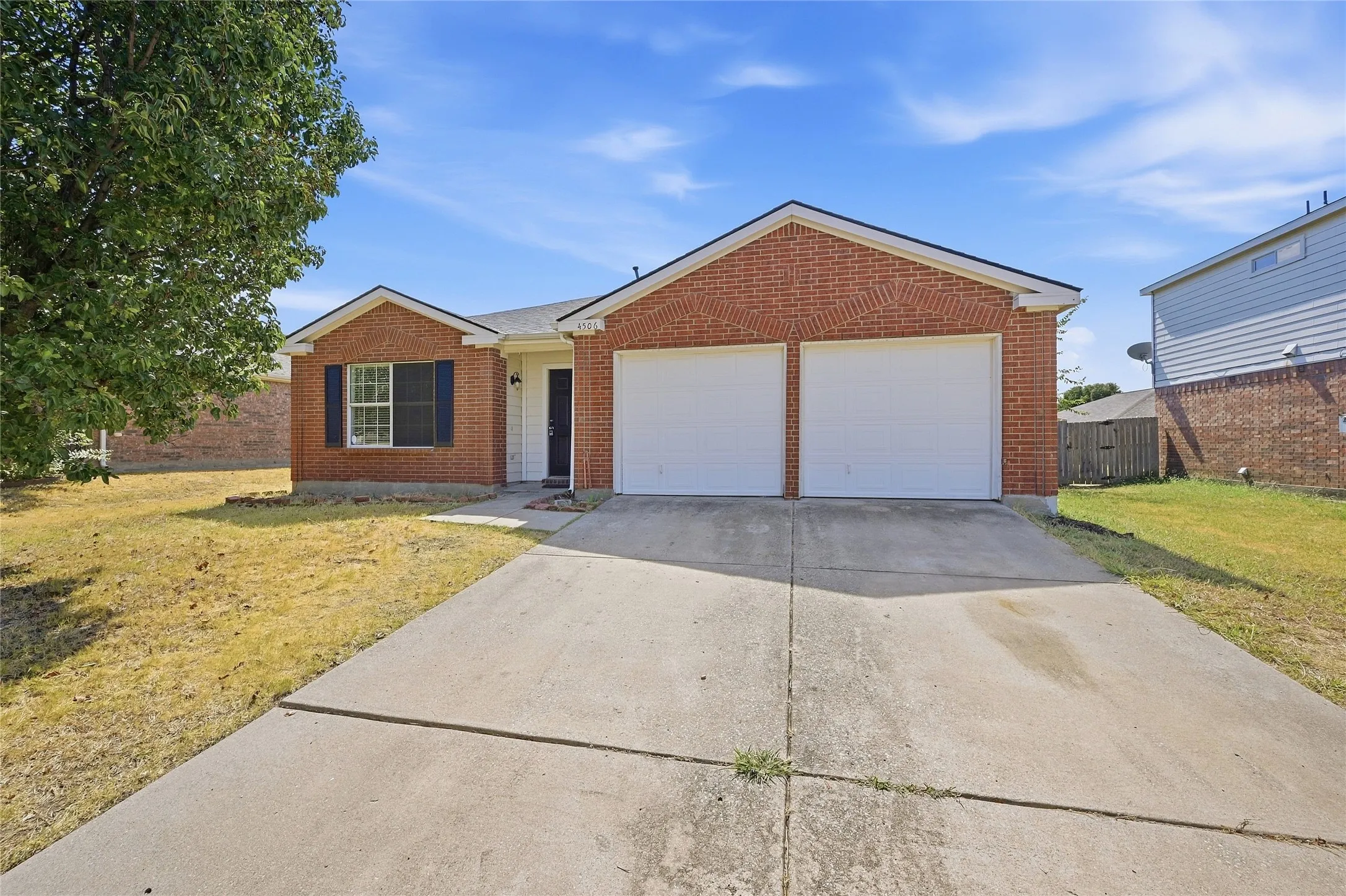 Single Family Residence For Rent