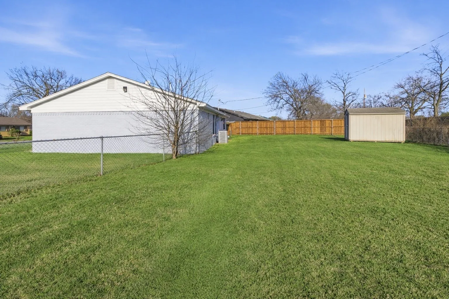 Single Family Residence For Sale in Dallas County , 626 Shadyway Drive, Dallas, Texas 75232, 4 Bedroom, 2 Bathroom, Garage spaces, 1,788 Sqft, built in 1962, mls#21397659, Real Estate Agent in Dallas, Homes For Sale in Dallas county, Homes For Sale in Dallas, Realtor in Dallas Texas, Real Estate Brokerage Independent Realty Texas, Luminita Cordes Realtor