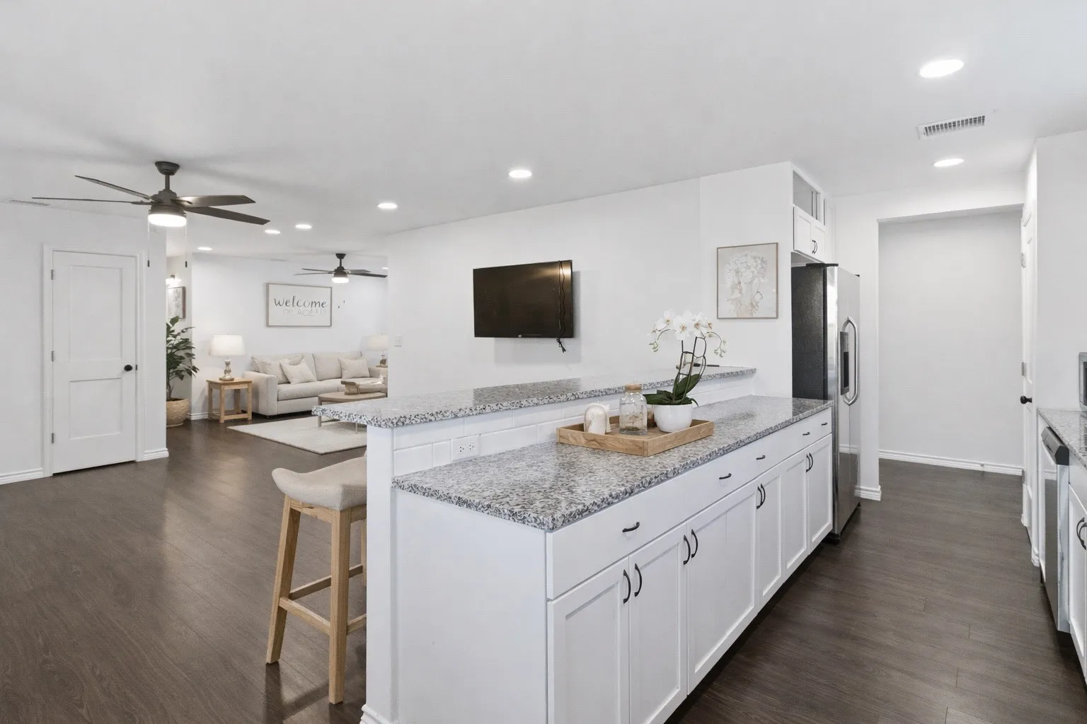 Single Family Residence For Sale in Dallas County , 626 Shadyway Drive, Dallas, Texas 75232, 4 Bedroom, 2 Bathroom, Garage spaces, 1,788 Sqft, built in 1962, mls#21397659, Real Estate Agent in Dallas, Homes For Sale in Dallas county, Homes For Sale in Dallas, Realtor in Dallas Texas, Real Estate Brokerage Independent Realty Texas, Luminita Cordes Realtor