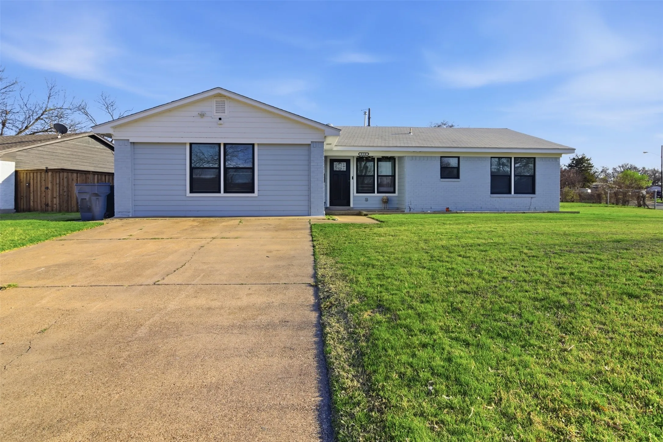 Single Family Residence For Sale in Dallas County , 626 Shadyway Drive, Dallas, Texas 75232, 4 Bedroom, 2 Bathroom, Garage spaces, 1,788 Sqft, built in 1962, mls#21397659, Real Estate Agent in Dallas, Homes For Sale in Dallas county, Homes For Sale in Dallas, Realtor in Dallas Texas, Real Estate Brokerage Independent Realty Texas, Luminita Cordes Realtor