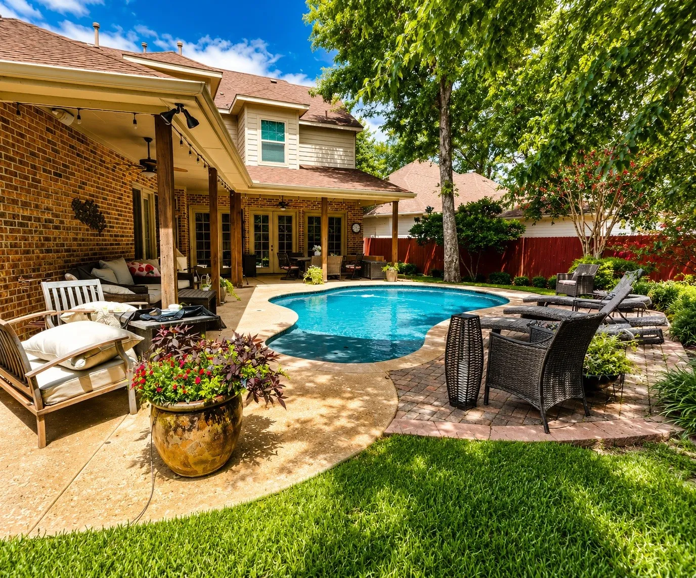 Single Family Residence For Rent in Tarrant County , 2929 Park Arbor Court, Fort Worth, Texas 76116, 3 Bedroom, 4 Bathroom, 2 Garage spaces, 3,642 Sqft, built in 2008, mls#21397665, Real Estate Agent in Fort Worth, Homes For Rent in Tarrant county, Homes For Rent in Fort Worth, Realtor in Fort Worth Texas, Real Estate Brokerage Independent Realty Texas, Luminita Cordes Realtor