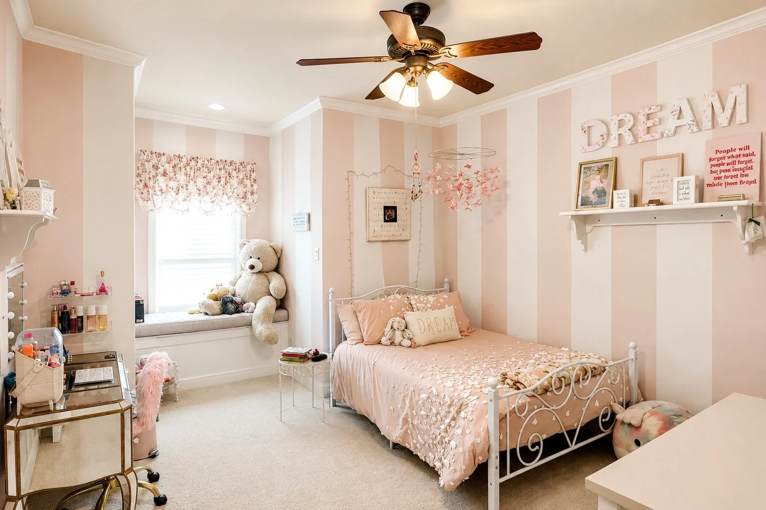 Single Family Residence For Rent in Tarrant County , 2929 Park Arbor Court, Fort Worth, Texas 76116, 3 Bedroom, 4 Bathroom, 2 Garage spaces, 3,642 Sqft, built in 2008, mls#21397665, Real Estate Agent in Fort Worth, Homes For Rent in Tarrant county, Homes For Rent in Fort Worth, Realtor in Fort Worth Texas, Real Estate Brokerage Independent Realty Texas, Luminita Cordes Realtor