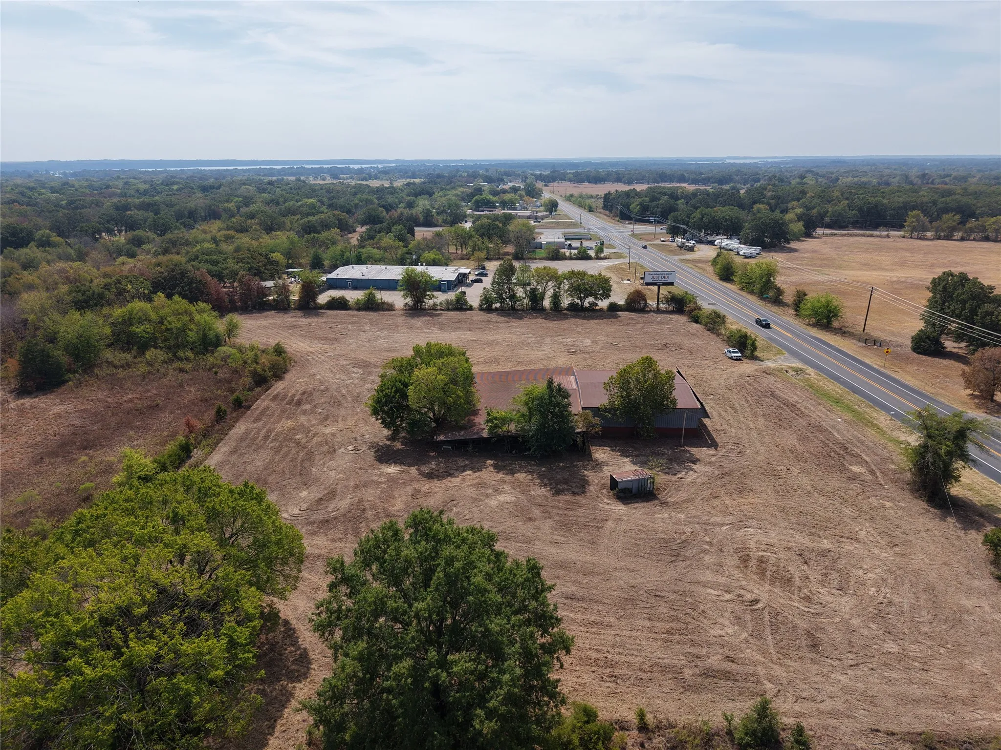 Warehouse For Sale in Wood County , 4732 St Hwy 154 Highway, Yantis, Texas 75497, 0, 0, Garage spaces, 0 Sqft, built in 1989, mls#21390900, Real Estate Agent in Yantis, Homes For Sale in Wood county, Homes For Sale in Yantis, Realtor in Yantis Texas, Real Estate Brokerage Independent Realty Texas, Luminita Cordes Realtor