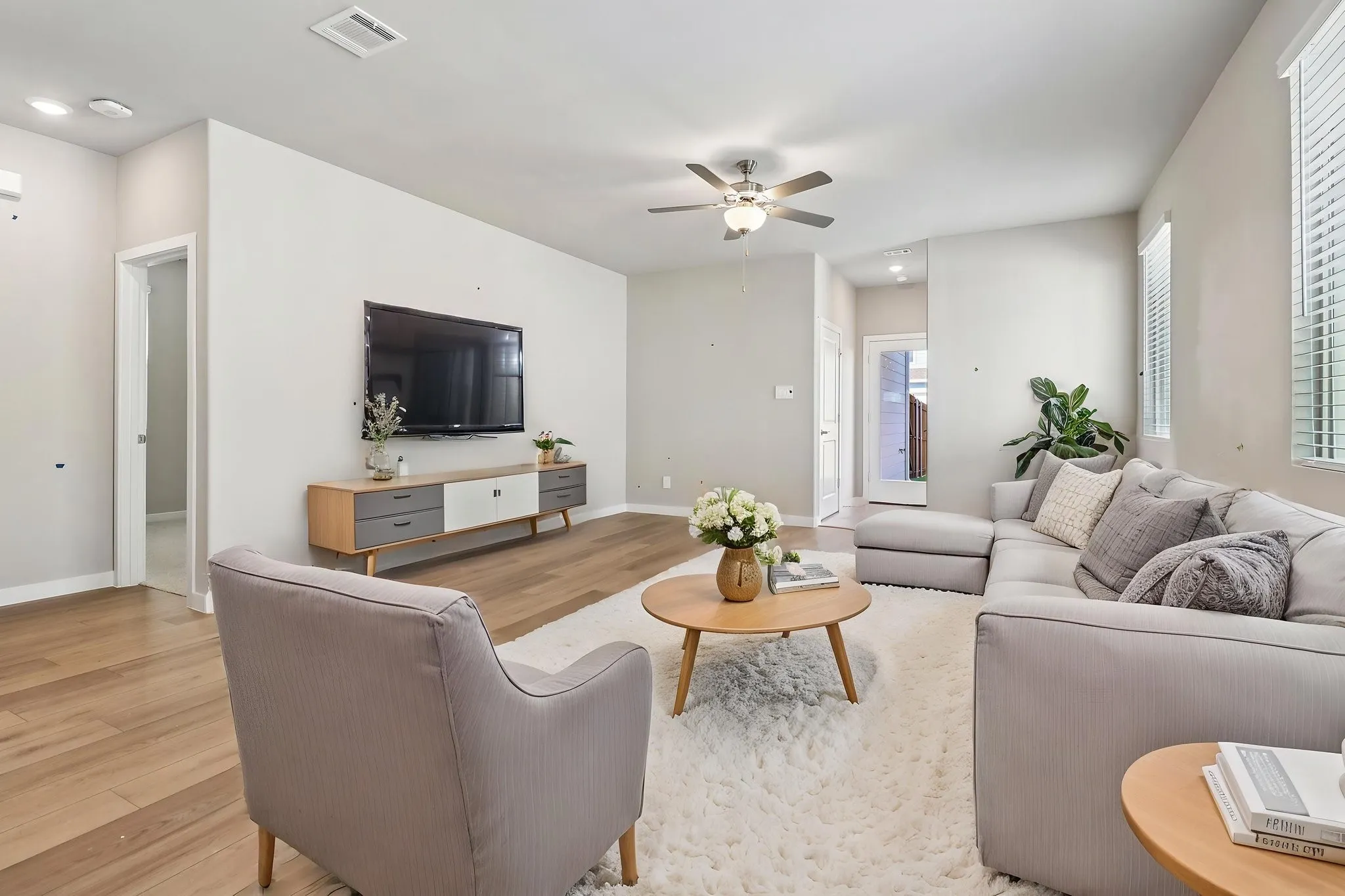 Photo is not of the actual home, but is an inspirational photo of builder’s model home and may depict options, furnishings, and/or decorator features that are not included.