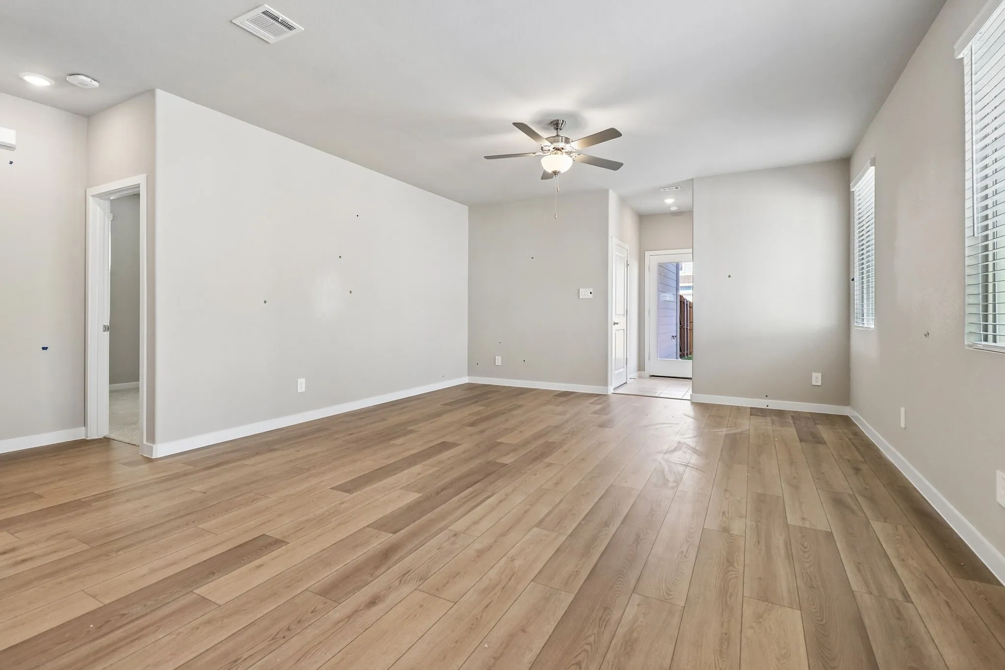 Photo is not of the actual home, but is an inspirational photo of builder’s model home and may depict options, furnishings, and/or decorator features that are not included.