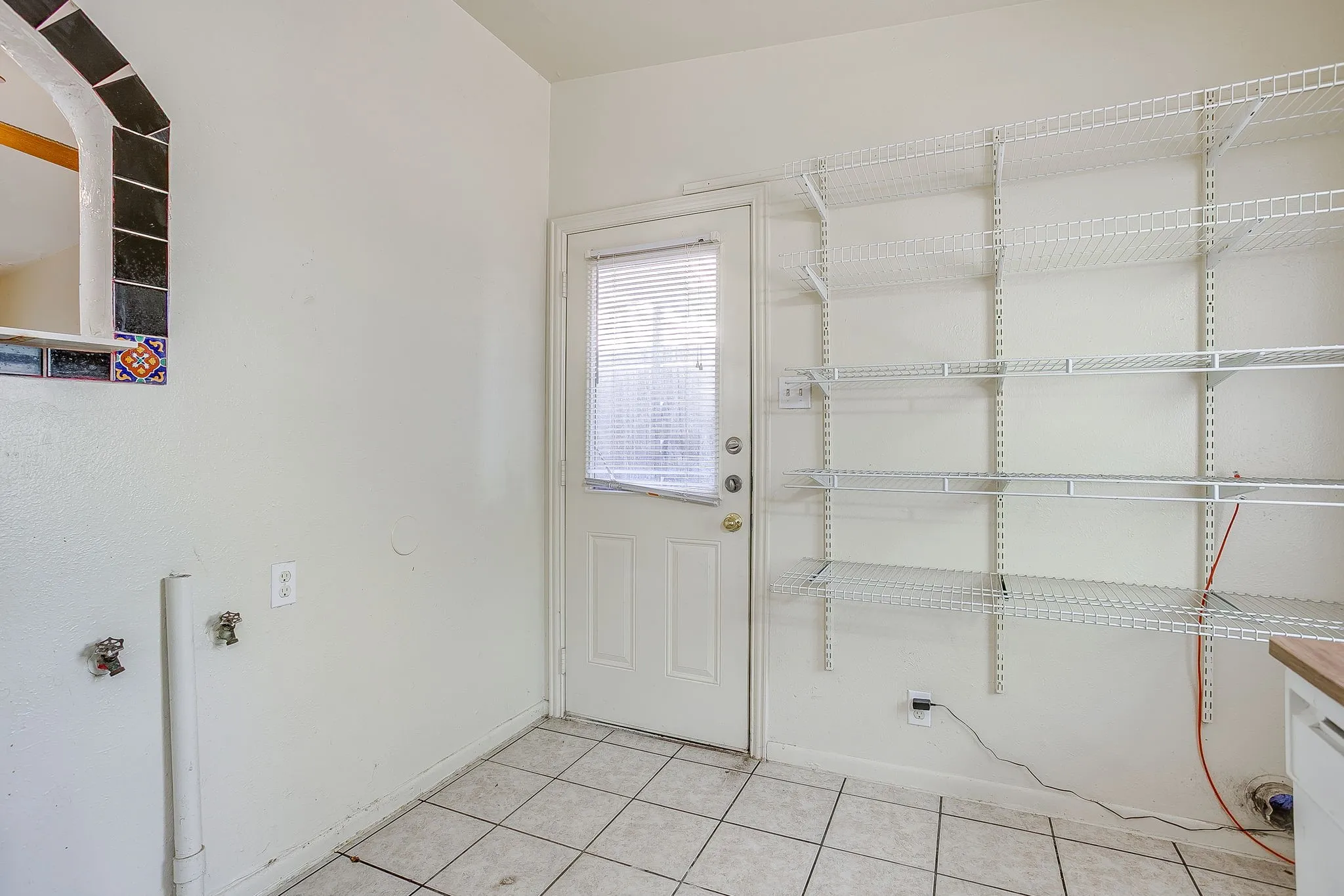Single Family Residence For Sale in Tarrant County , 2904 Cordone Street, Fort Worth, Texas 76133, 3 Bedroom, 2 Bathroom, Garage spaces, 1,260 Sqft, built in 1955, mls#21396009, Real Estate Agent in Fort Worth, Homes For Sale in Tarrant county, Homes For Sale in Fort Worth, Realtor in Fort Worth Texas, Real Estate Brokerage Independent Realty Texas, Luminita Cordes Realtor