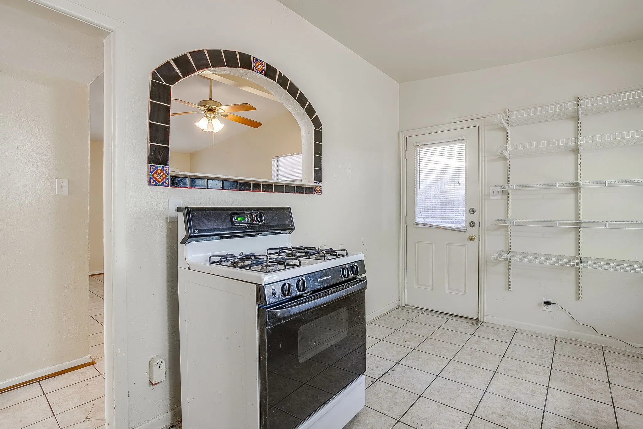 Single Family Residence For Sale in Tarrant County , 2904 Cordone Street, Fort Worth, Texas 76133, 3 Bedroom, 2 Bathroom, Garage spaces, 1,260 Sqft, built in 1955, mls#21396009, Real Estate Agent in Fort Worth, Homes For Sale in Tarrant county, Homes For Sale in Fort Worth, Realtor in Fort Worth Texas, Real Estate Brokerage Independent Realty Texas, Luminita Cordes Realtor