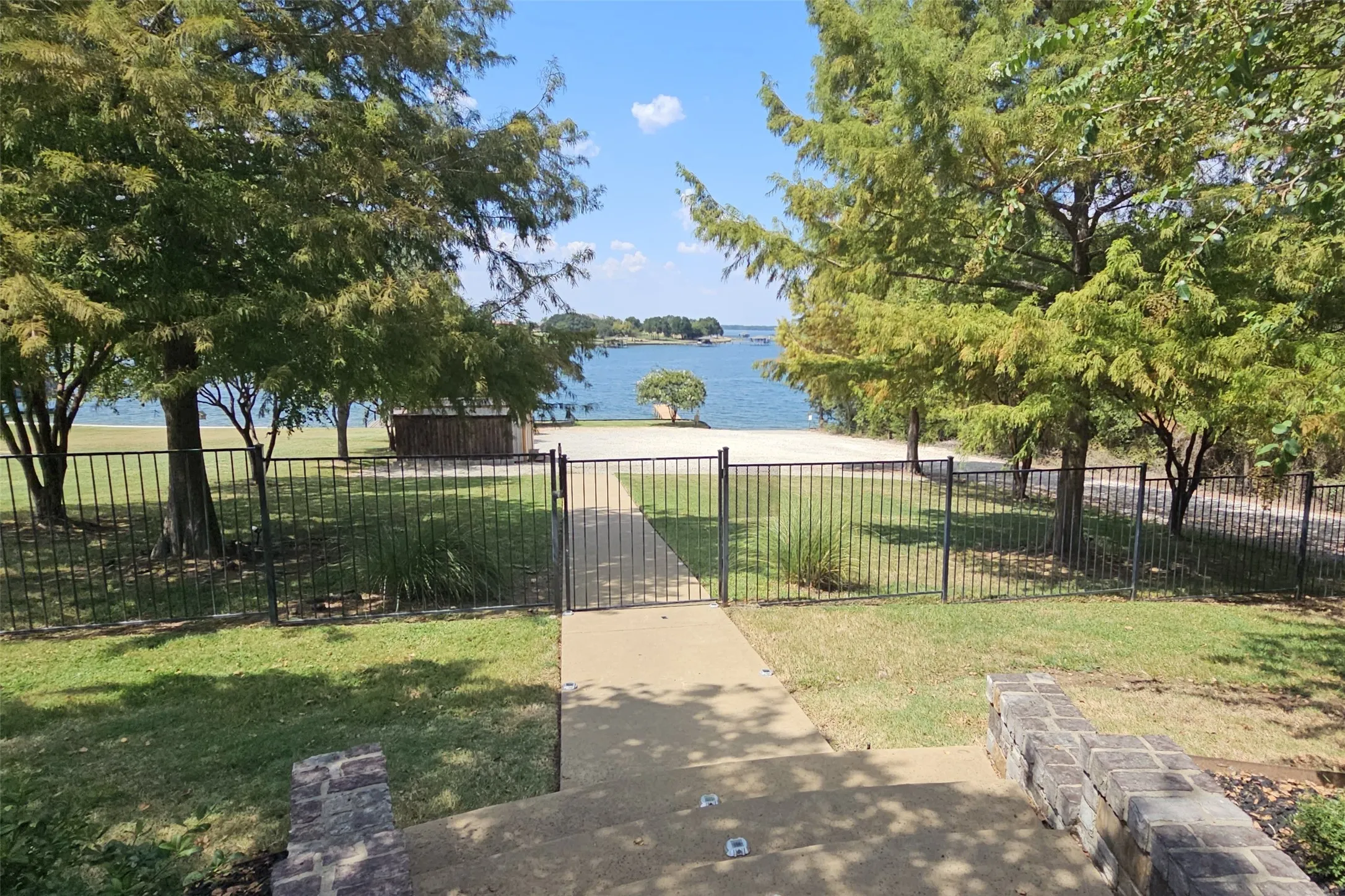 Unimproved Land For Sale in Navarro County , 0 Southpoint Drive Lot 1-R, Streetman, Texas 75859, 0, 0, Garage spaces, 0 Sqft, built in 0, mls#21397589, Real Estate Agent in Streetman, Homes For Sale in Navarro county, Homes For Sale in Streetman, Realtor in Streetman Texas, Real Estate Brokerage Independent Realty Texas, Luminita Cordes Realtor