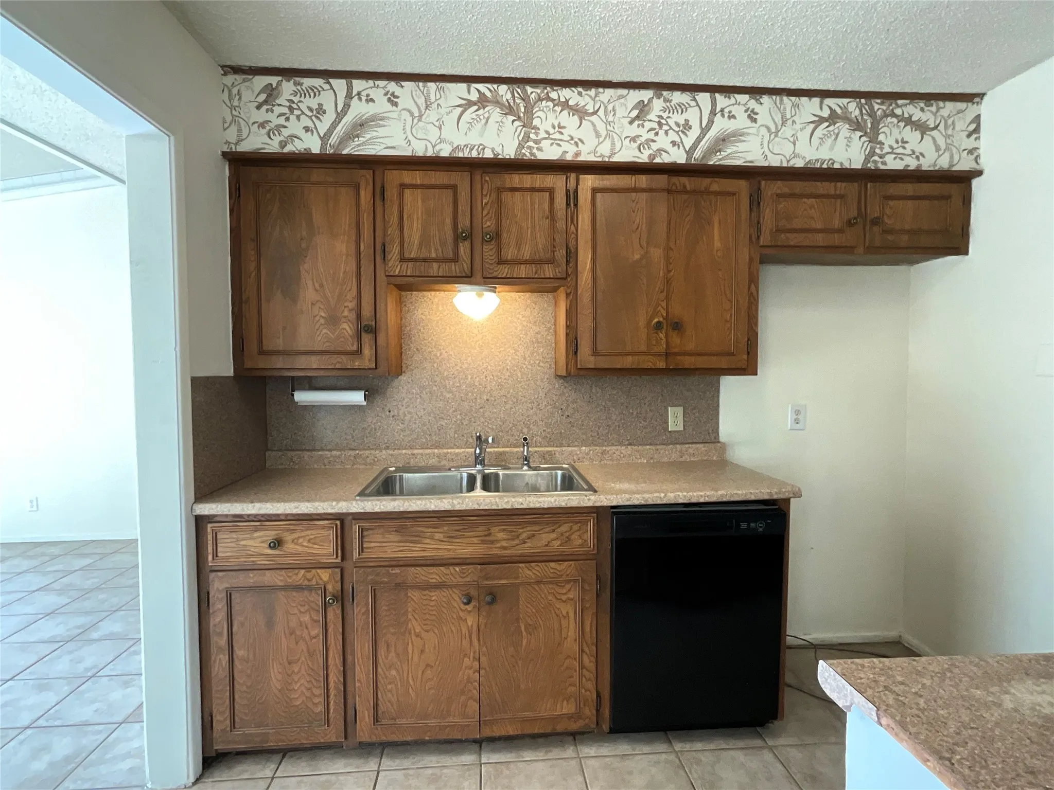 Single Family Residence For Rent in Palo Pinto County , 806 Long Drive, Mineral Wells, Texas 76067, 3 Bedroom, 2 Bathroom, 2 Garage spaces, 1,354 Sqft, built in 1967, mls#21397672, Real Estate Agent in Mineral Wells, Homes For Rent in Palo Pinto county, Homes For Rent in Mineral Wells, Realtor in Mineral Wells Texas, Real Estate Brokerage Independent Realty Texas, Luminita Cordes Realtor