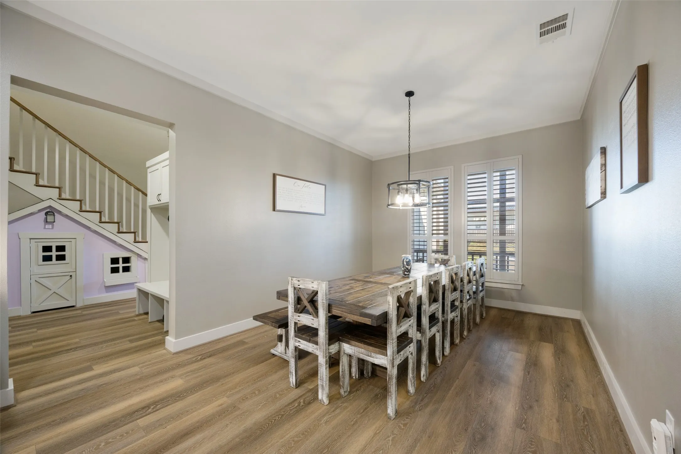 Single Family Residence For Sale in Grayson County , 341 George Road, Howe, Texas 75459, 4 Bedroom, 5 Bathroom, 3 Garage spaces, 3,372 Sqft, built in 2020, mls#21381397, Real Estate Agent in Howe, Homes For Sale in Grayson county, Homes For Sale in Howe, Realtor in Howe Texas, Real Estate Brokerage Independent Realty Texas, Luminita Cordes Realtor