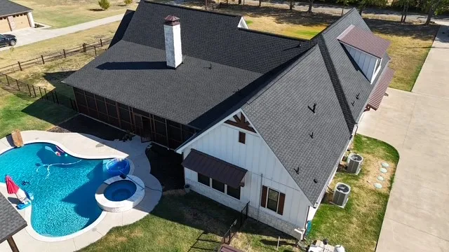 Single Family Residence For Sale in Grayson County , 341 George Road, Howe, Texas 75459, 4 Bedroom, 5 Bathroom, 3 Garage spaces, 3,372 Sqft, built in 2020, mls#21381397, Real Estate Agent in Howe, Homes For Sale in Grayson county, Homes For Sale in Howe, Realtor in Howe Texas, Real Estate Brokerage Independent Realty Texas, Luminita Cordes Realtor