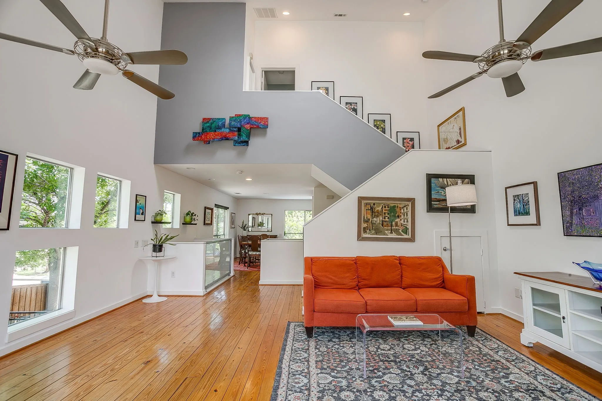 Townhouse For Sale in Dallas County , 1429 Caddo Street G, Dallas, Texas 75204, 2 Bedroom, 2 Bathroom, 2 Garage spaces, 1,808 Sqft, built in 2004, mls#21397087, Real Estate Agent in Dallas, Homes For Sale in Dallas county, Homes For Sale in Dallas, Realtor in Dallas Texas, Real Estate Brokerage Independent Realty Texas, Luminita Cordes Realtor