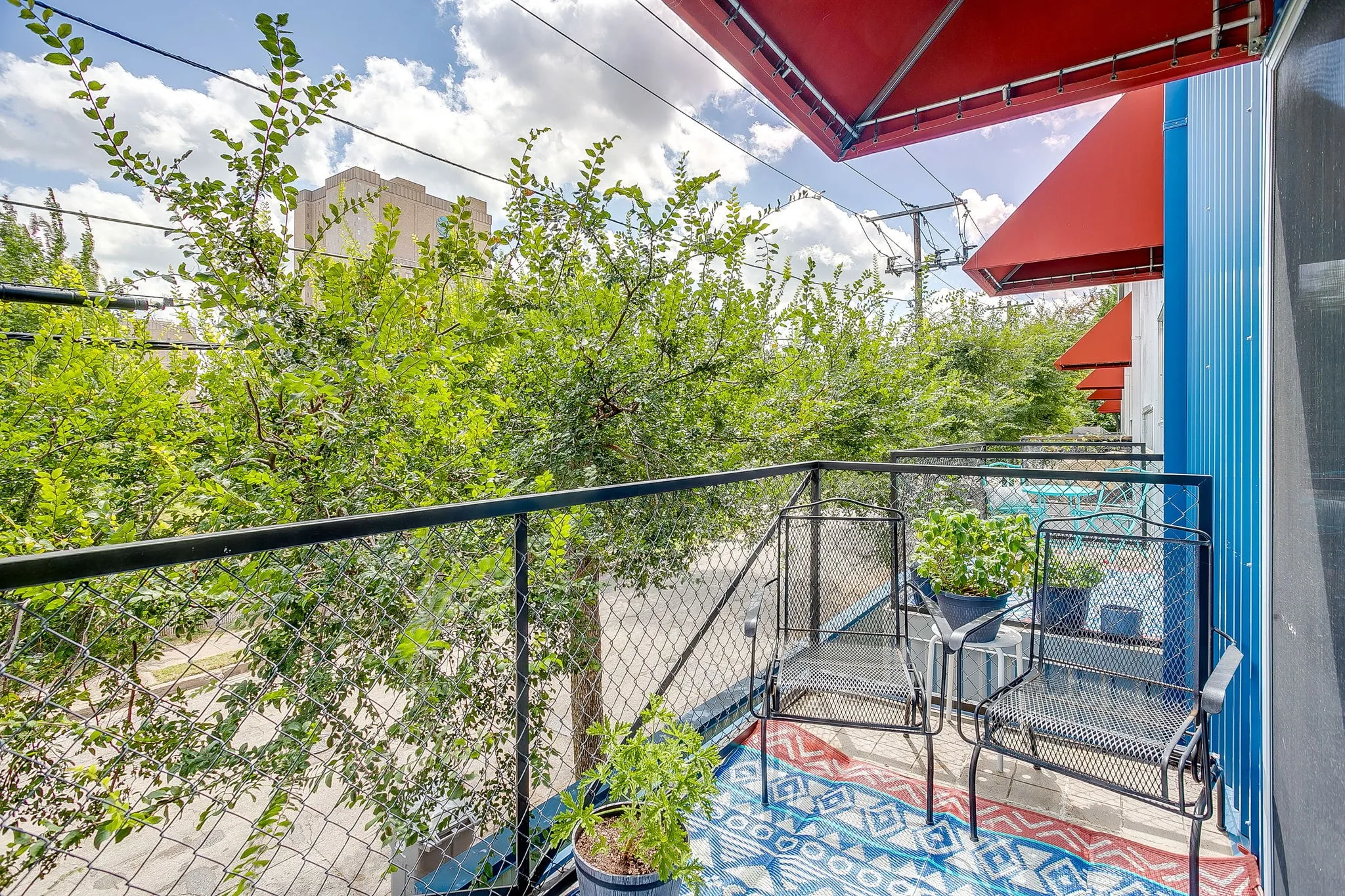 Townhouse For Sale in Dallas County , 1429 Caddo Street G, Dallas, Texas 75204, 2 Bedroom, 2 Bathroom, 2 Garage spaces, 1,808 Sqft, built in 2004, mls#21397087, Real Estate Agent in Dallas, Homes For Sale in Dallas county, Homes For Sale in Dallas, Realtor in Dallas Texas, Real Estate Brokerage Independent Realty Texas, Luminita Cordes Realtor