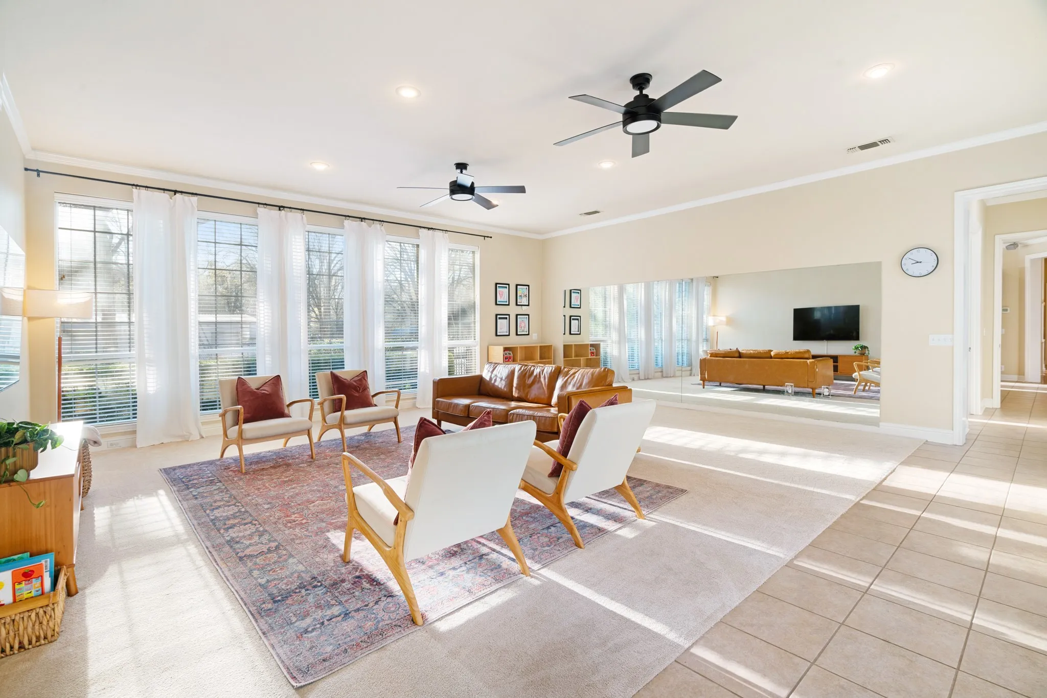 Single Family Residence For Sale in Lamar County , 390 Timber Lakes Drive, Powderly, Texas 75473, 4 Bedroom, 4 Bathroom, 2 Garage spaces, 4,802 Sqft, built in 1993, mls#21397717, Real Estate Agent in Powderly, Homes For Sale in Lamar county, Homes For Sale in Powderly, Realtor in Powderly Texas, Real Estate Brokerage Independent Realty Texas, Luminita Cordes Realtor
