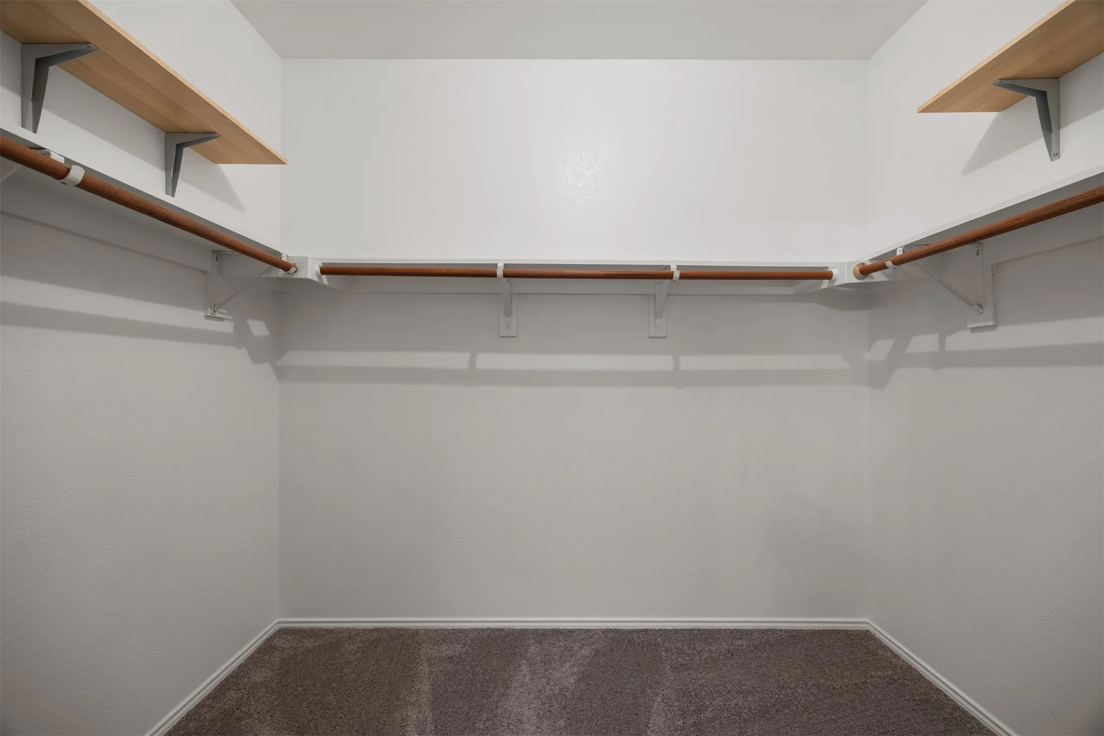 Single Family Residence For Rent in Collin County , 1100 Chesterfield Drive, Mc Kinney, Texas 75071, 3 Bedroom, 3 Bathroom, 2 Garage spaces, 2,176 Sqft, built in 2003, mls#21395516, Real Estate Agent in Mc Kinney, Homes For Rent in Collin county, Homes For Rent in Mc Kinney, Realtor in Mc Kinney Texas, Real Estate Brokerage Independent Realty Texas, Luminita Cordes Realtor