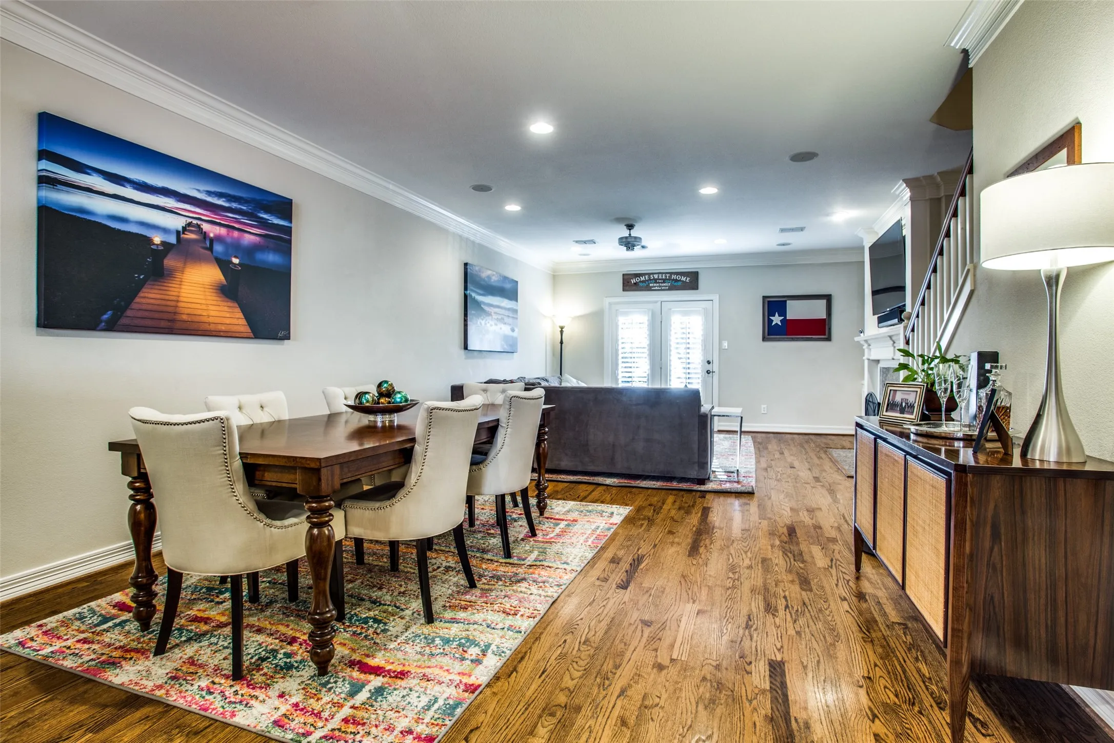 Condominium For Rent in Dallas County , 3610 Gillespie Street 11, Dallas, Texas 75219, 3 Bedroom, 4 Bathroom, 2 Garage spaces, 2,356 Sqft, built in 2004, mls#21397738, Real Estate Agent in Dallas, Homes For Rent in Dallas county, Homes For Rent in Dallas, Realtor in Dallas Texas, Real Estate Brokerage Independent Realty Texas, Luminita Cordes Realtor