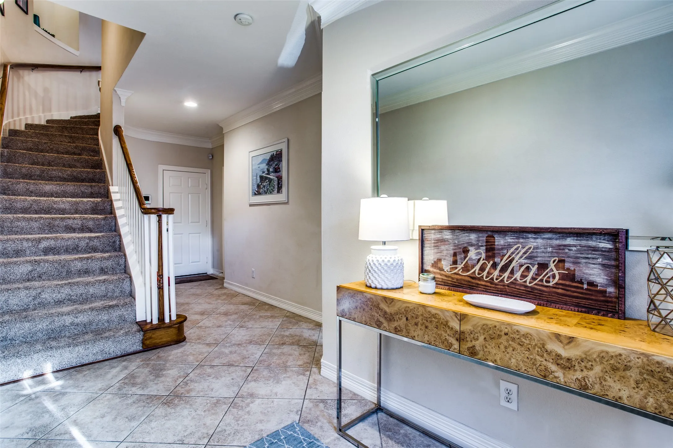 Condominium For Rent in Dallas County , 3610 Gillespie Street 11, Dallas, Texas 75219, 3 Bedroom, 4 Bathroom, 2 Garage spaces, 2,356 Sqft, built in 2004, mls#21397738, Real Estate Agent in Dallas, Homes For Rent in Dallas county, Homes For Rent in Dallas, Realtor in Dallas Texas, Real Estate Brokerage Independent Realty Texas, Luminita Cordes Realtor