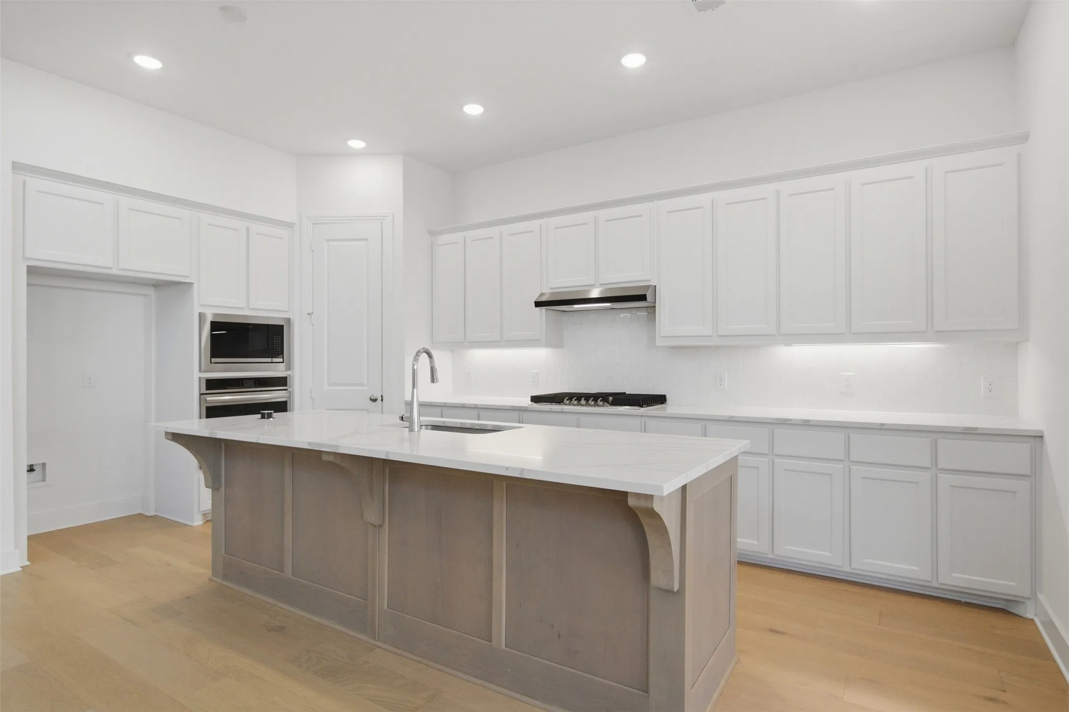 Single Family Residence For Sale in Rockwall County , 1437 Trevi Road, Fate, Texas 75087, 4 Bedroom, 3 Bathroom, 2 Garage spaces, 2,971 Sqft, built in 2024, mls#21393084, Real Estate Agent in Fate, Homes For Sale in Rockwall county, Homes For Sale in Fate, Realtor in Fate Texas, Real Estate Brokerage Independent Realty Texas, Luminita Cordes Realtor
