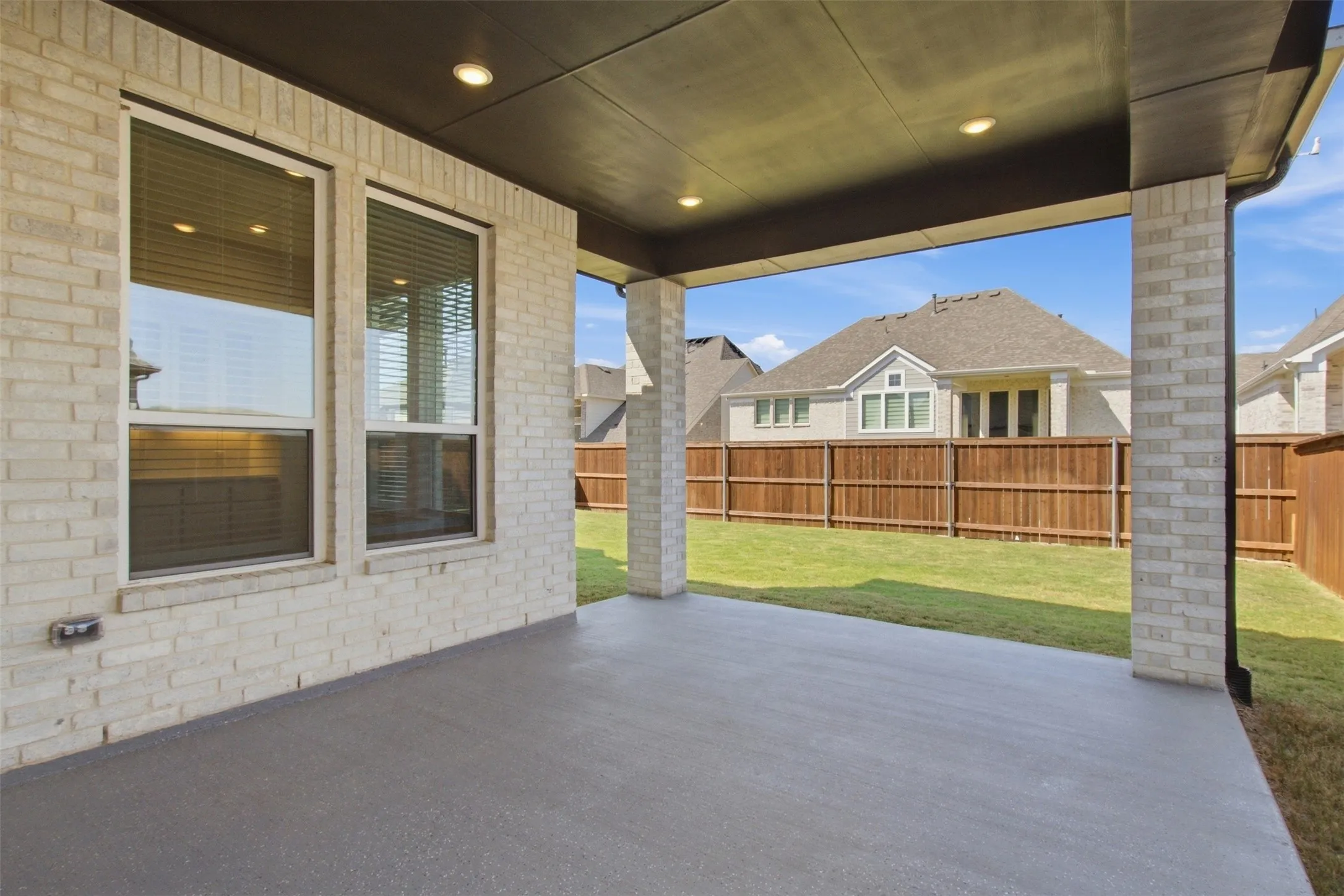 Single Family Residence For Sale in Rockwall County , 1437 Trevi Road, Fate, Texas 75087, 4 Bedroom, 3 Bathroom, 2 Garage spaces, 2,971 Sqft, built in 2024, mls#21393084, Real Estate Agent in Fate, Homes For Sale in Rockwall county, Homes For Sale in Fate, Realtor in Fate Texas, Real Estate Brokerage Independent Realty Texas, Luminita Cordes Realtor