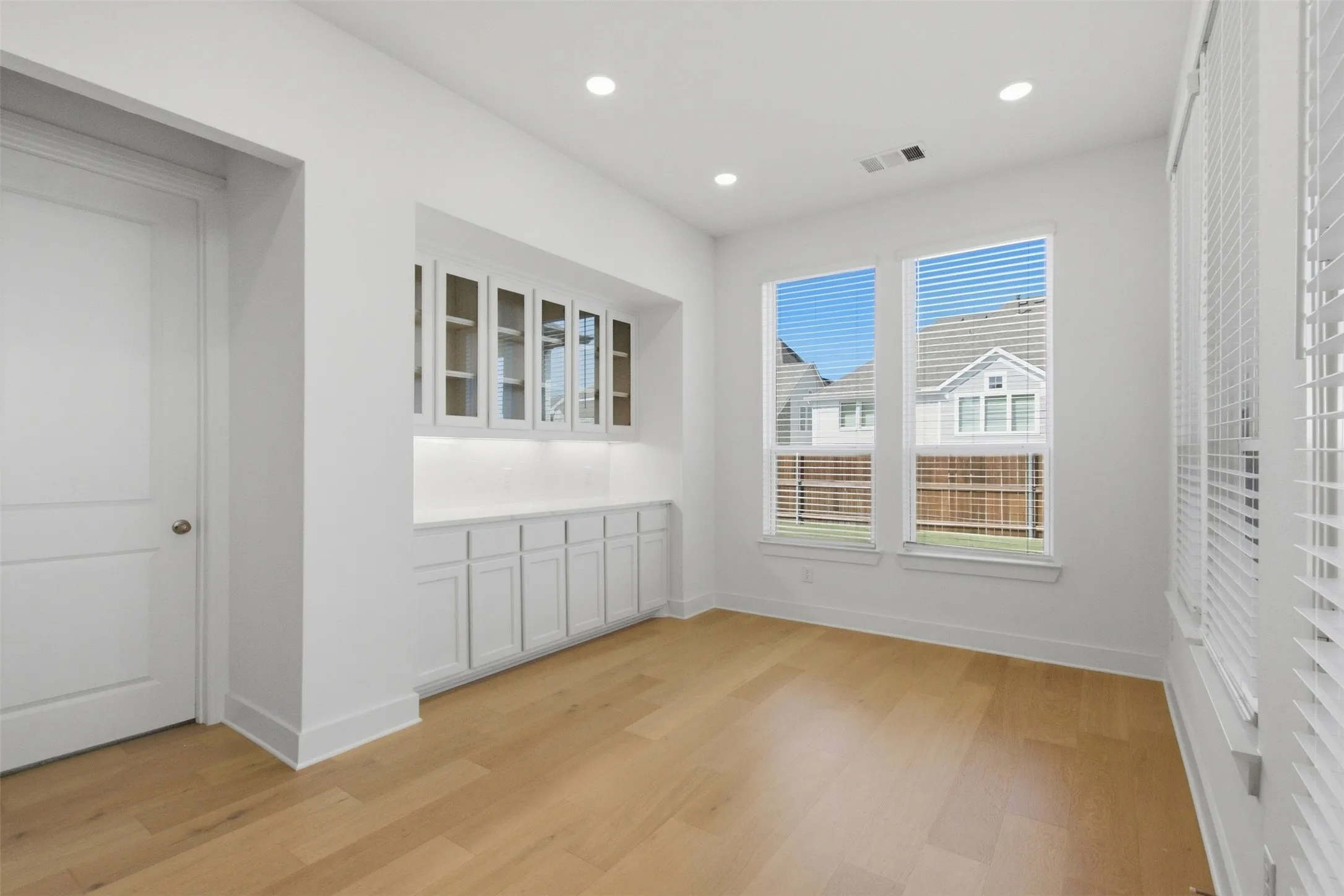 Single Family Residence For Sale in Rockwall County , 1437 Trevi Road, Fate, Texas 75087, 4 Bedroom, 3 Bathroom, 2 Garage spaces, 2,971 Sqft, built in 2024, mls#21393084, Real Estate Agent in Fate, Homes For Sale in Rockwall county, Homes For Sale in Fate, Realtor in Fate Texas, Real Estate Brokerage Independent Realty Texas, Luminita Cordes Realtor