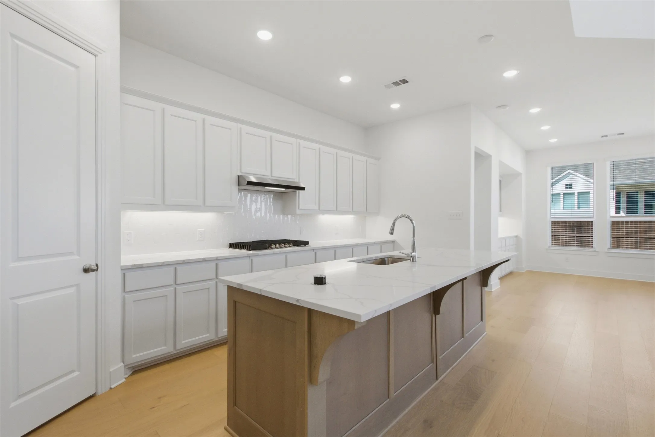 Single Family Residence For Sale in Rockwall County , 1437 Trevi Road, Fate, Texas 75087, 4 Bedroom, 3 Bathroom, 2 Garage spaces, 2,971 Sqft, built in 2024, mls#21393084, Real Estate Agent in Fate, Homes For Sale in Rockwall county, Homes For Sale in Fate, Realtor in Fate Texas, Real Estate Brokerage Independent Realty Texas, Luminita Cordes Realtor