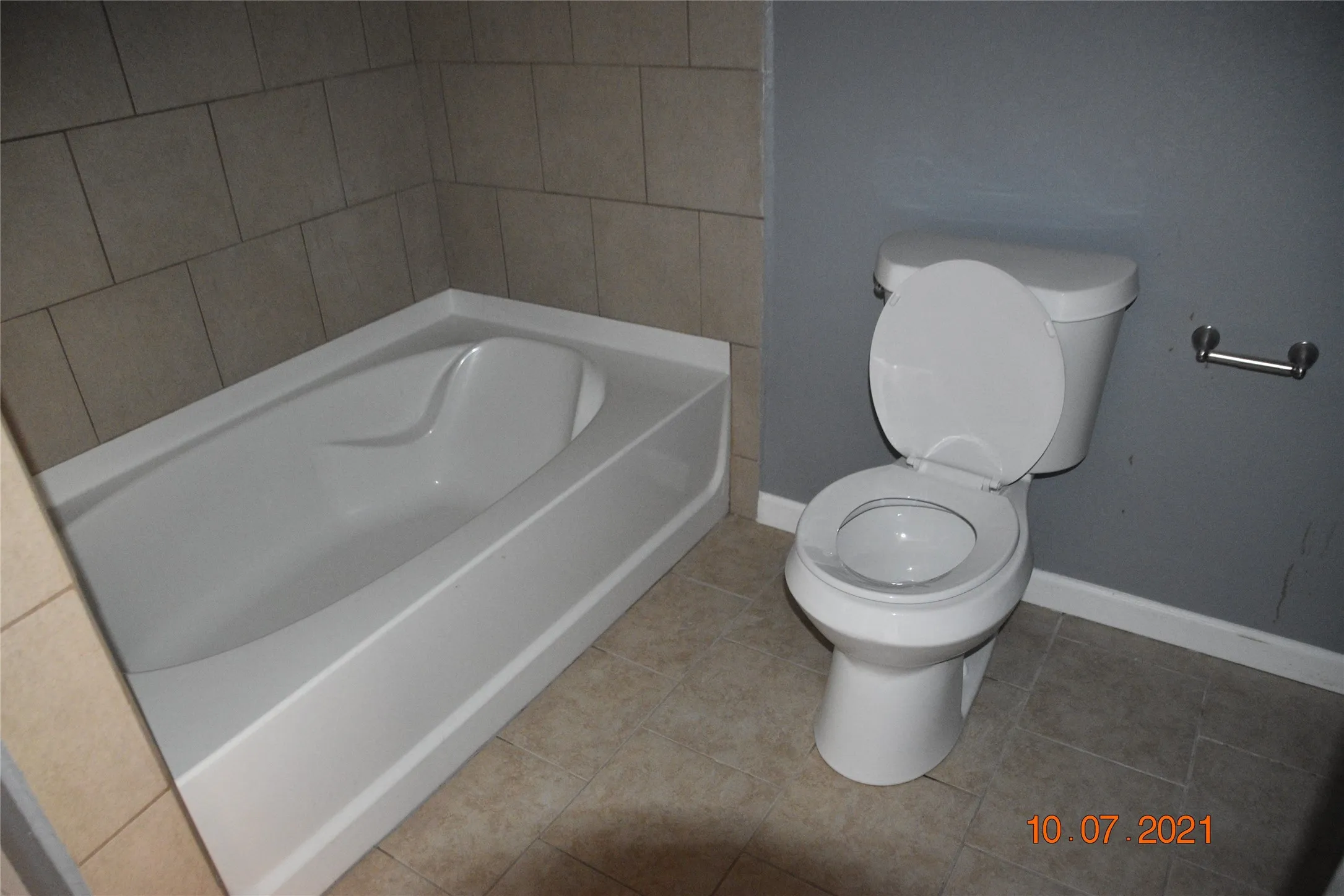 Single Family Residence For Rent in Erath County , 670 W Oak Street, Stephenville, Texas 76401, 2 Bedroom, 1 Bathroom, Garage spaces, 858 Sqft, built in 1920, mls#21397728, Real Estate Agent in Stephenville, Homes For Rent in Erath county, Homes For Rent in Stephenville, Realtor in Stephenville Texas, Real Estate Brokerage Independent Realty Texas, Luminita Cordes Realtor