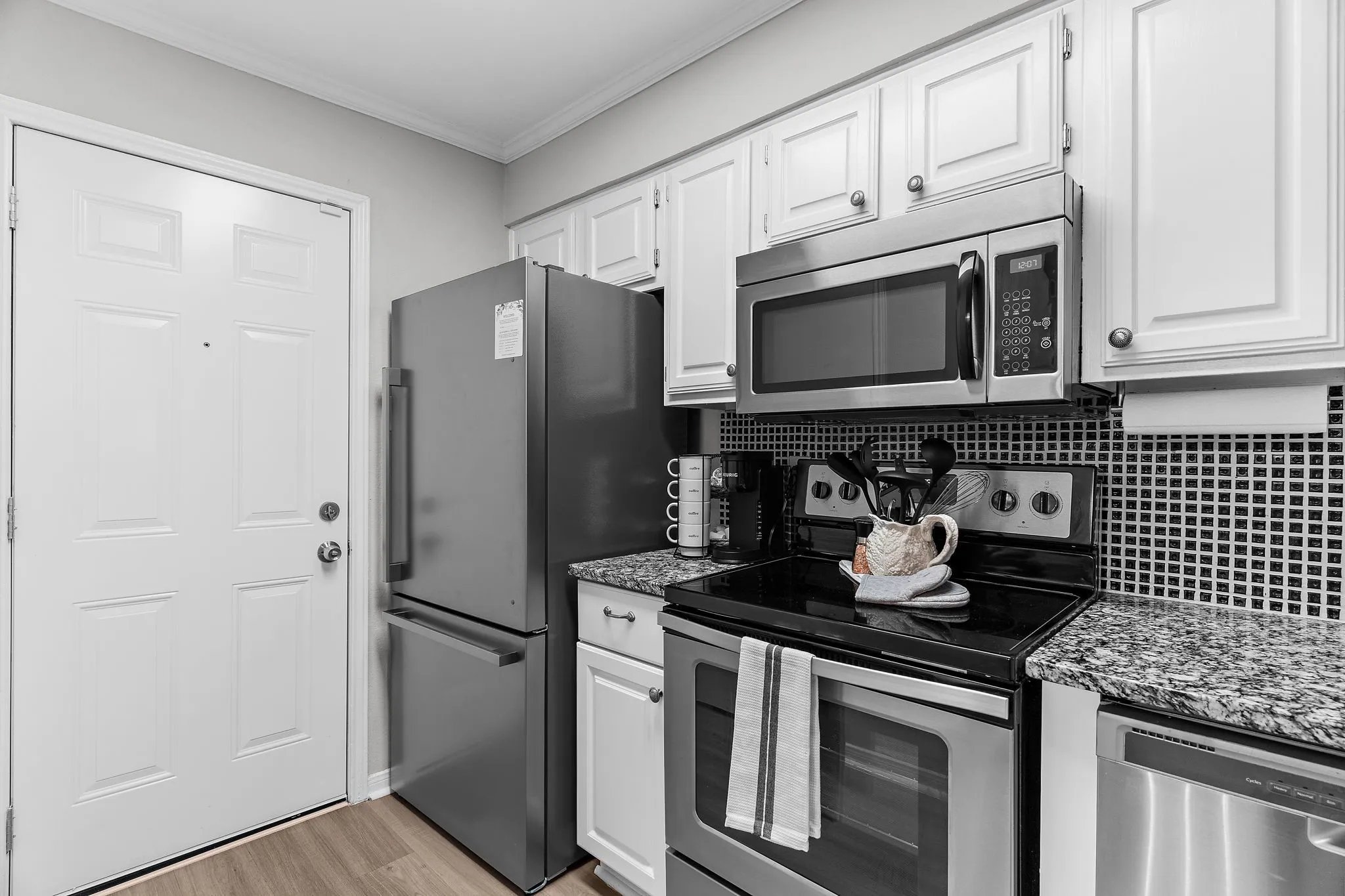 Condominium For Rent in Dallas County , 8545 Midpark Road 51, Dallas, Texas 75240, 1 Bedroom, 1 Bathroom, Garage spaces, 703 Sqft, built in 1982, mls#21395581, Real Estate Agent in Dallas, Homes For Rent in Dallas county, Homes For Rent in Dallas, Realtor in Dallas Texas, Real Estate Brokerage Independent Realty Texas, Luminita Cordes Realtor