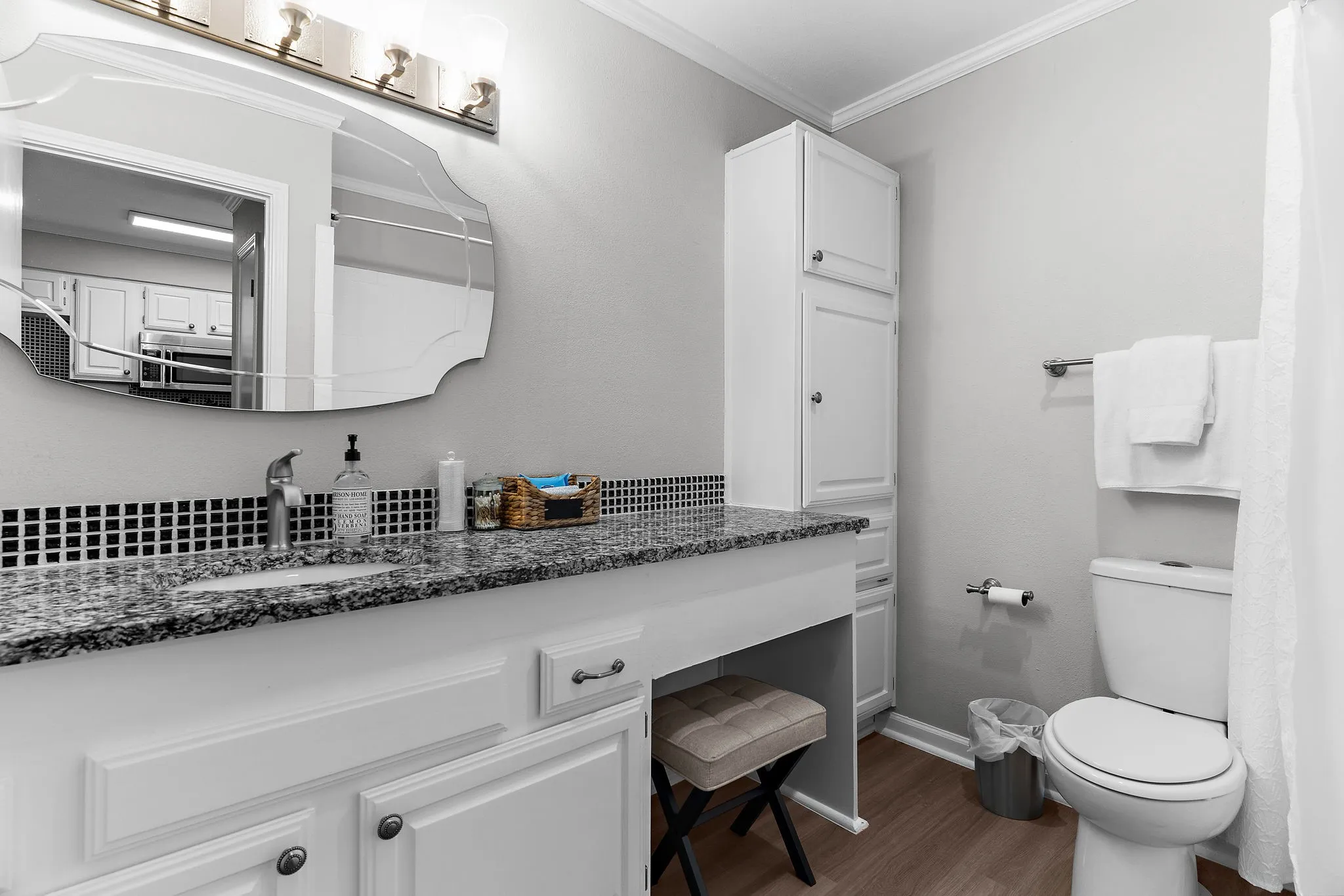 Condominium For Rent in Dallas County , 8545 Midpark Road 51, Dallas, Texas 75240, 1 Bedroom, 1 Bathroom, Garage spaces, 703 Sqft, built in 1982, mls#21395581, Real Estate Agent in Dallas, Homes For Rent in Dallas county, Homes For Rent in Dallas, Realtor in Dallas Texas, Real Estate Brokerage Independent Realty Texas, Luminita Cordes Realtor