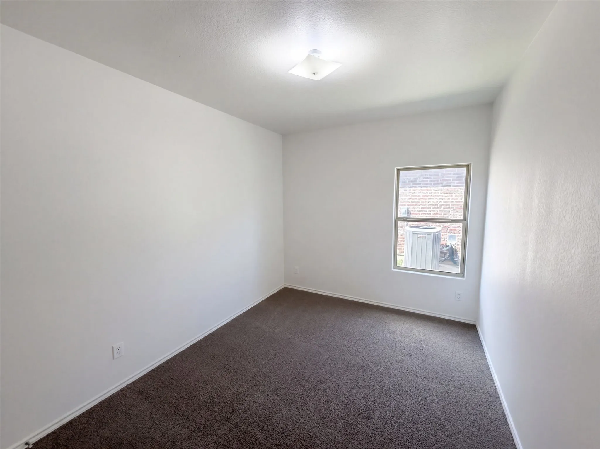 Single Family Residence For Sale in Tarrant County , 1728 Jacona Trail, Fort Worth, Texas 76131, 3 Bedroom, 2 Bathroom, 2 Garage spaces, 1,373 Sqft, built in 2015, mls#21397747, Real Estate Agent in Fort Worth, Homes For Sale in Tarrant county, Homes For Sale in Fort Worth, Realtor in Fort Worth Texas, Real Estate Brokerage Independent Realty Texas, Luminita Cordes Realtor
