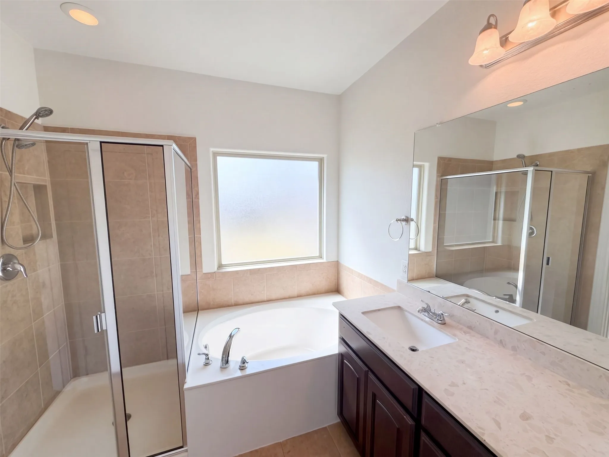 Single Family Residence For Sale in Tarrant County , 1728 Jacona Trail, Fort Worth, Texas 76131, 3 Bedroom, 2 Bathroom, 2 Garage spaces, 1,373 Sqft, built in 2015, mls#21397747, Real Estate Agent in Fort Worth, Homes For Sale in Tarrant county, Homes For Sale in Fort Worth, Realtor in Fort Worth Texas, Real Estate Brokerage Independent Realty Texas, Luminita Cordes Realtor