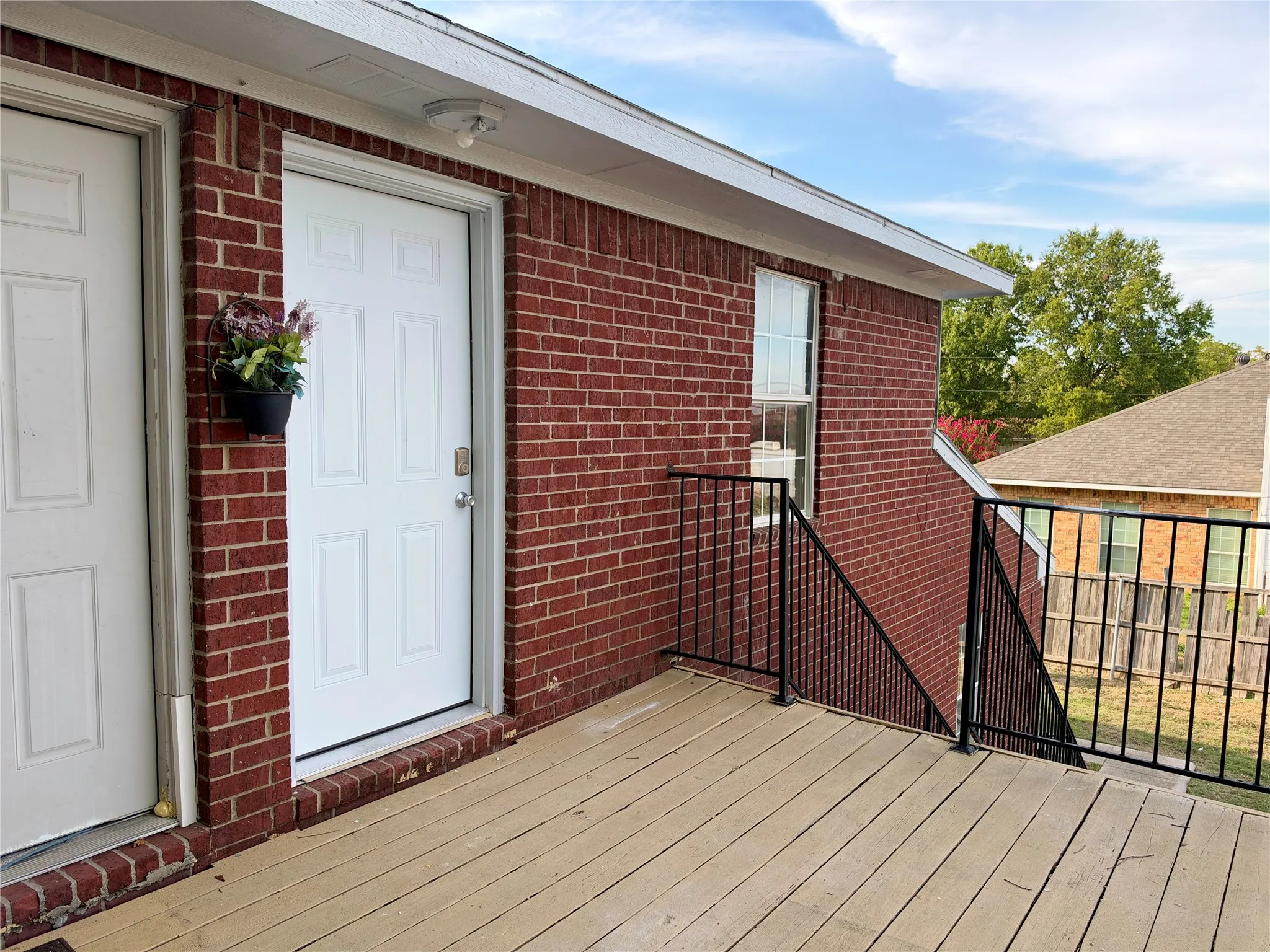 Apartment For Rent in Van Zandt County , 226 N Sixth, Wills Point, Texas 75169, 2 Bedroom, 1 Bathroom, Garage spaces, 1,024 Sqft, built in 2004, mls#21389023, Real Estate Agent in Wills Point, Homes For Rent in Van Zandt county, Homes For Rent in Wills Point, Realtor in Wills Point Texas, Real Estate Brokerage Independent Realty Texas, Luminita Cordes Realtor