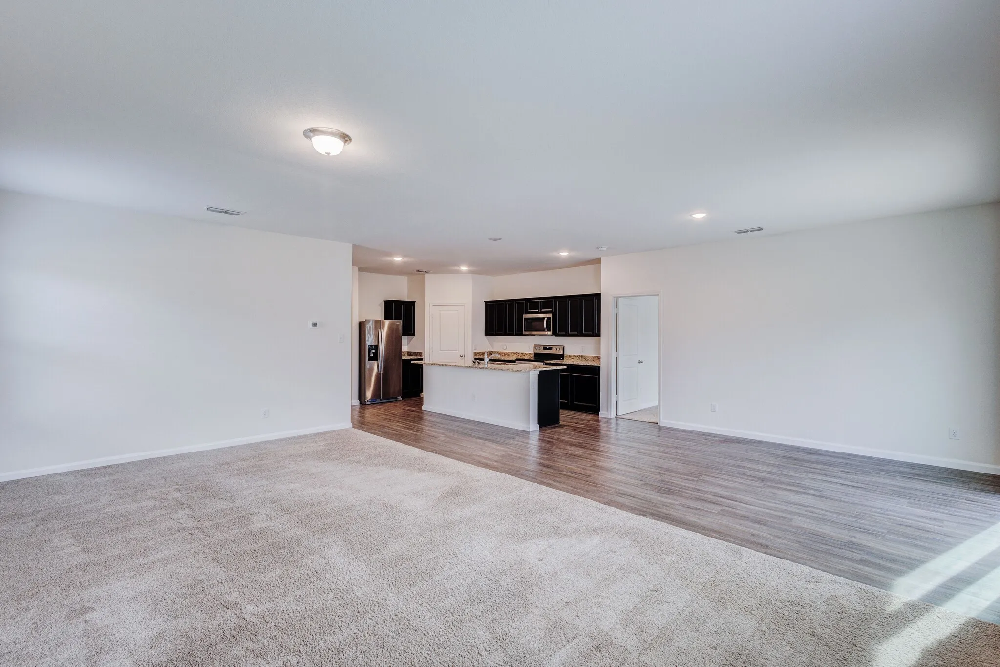 Single Family Residence For Rent in Collin County , 817 Cedar Elm Drive, Anna, Texas 75409, 4 Bedroom, 2 Bathroom, 2 Garage spaces, 1,884 Sqft, built in 2021, mls#21397584, Real Estate Agent in Anna, Homes For Rent in Collin county, Homes For Rent in Anna, Realtor in Anna Texas, Real Estate Brokerage Independent Realty Texas, Luminita Cordes Realtor