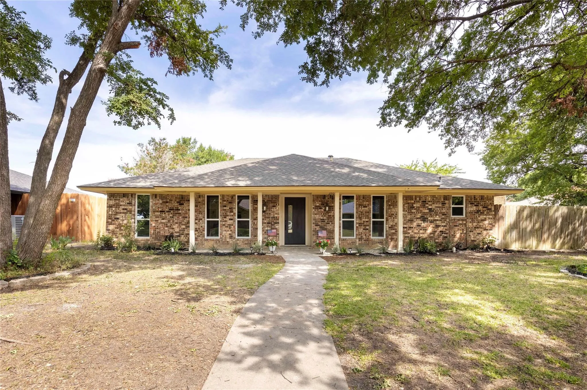 Single Family Residence For Sale in Collin County , 2705 Chadwick Drive, Plano, Texas 75075, 4 Bedroom, 3 Bathroom, 2 Garage spaces, 1,807 Sqft, built in 1972, mls#21397767, Real Estate Agent in Plano, Homes For Sale in Collin county, Homes For Sale in Plano, Realtor in Plano Texas, Real Estate Brokerage Independent Realty Texas, Luminita Cordes Realtor