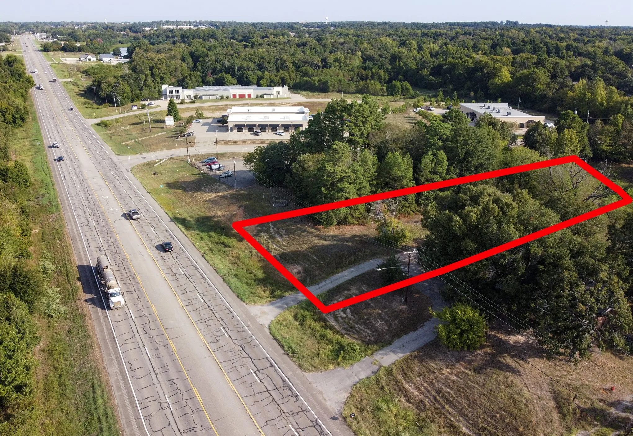 Unimproved Land For Sale in Smith County , 1912 S Main Street, Lindale, Texas 75771, 0, 0, Garage spaces, 0 Sqft, built in 0, mls#21397769, Real Estate Agent in Lindale, Homes For Sale in Smith county, Homes For Sale in Lindale, Realtor in Lindale Texas, Real Estate Brokerage Independent Realty Texas, Luminita Cordes Realtor