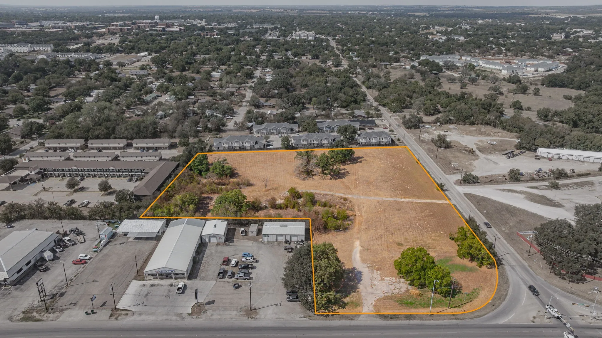 Unimproved Land For Sale in Erath County , 1303 W S Loop, Stephenville, Texas 76401, 0, 0, Garage spaces, 0 Sqft, built in 1900, mls#21397764, Real Estate Agent in Stephenville, Homes For Sale in Erath county, Homes For Sale in Stephenville, Realtor in Stephenville Texas, Real Estate Brokerage Independent Realty Texas, Luminita Cordes Realtor
