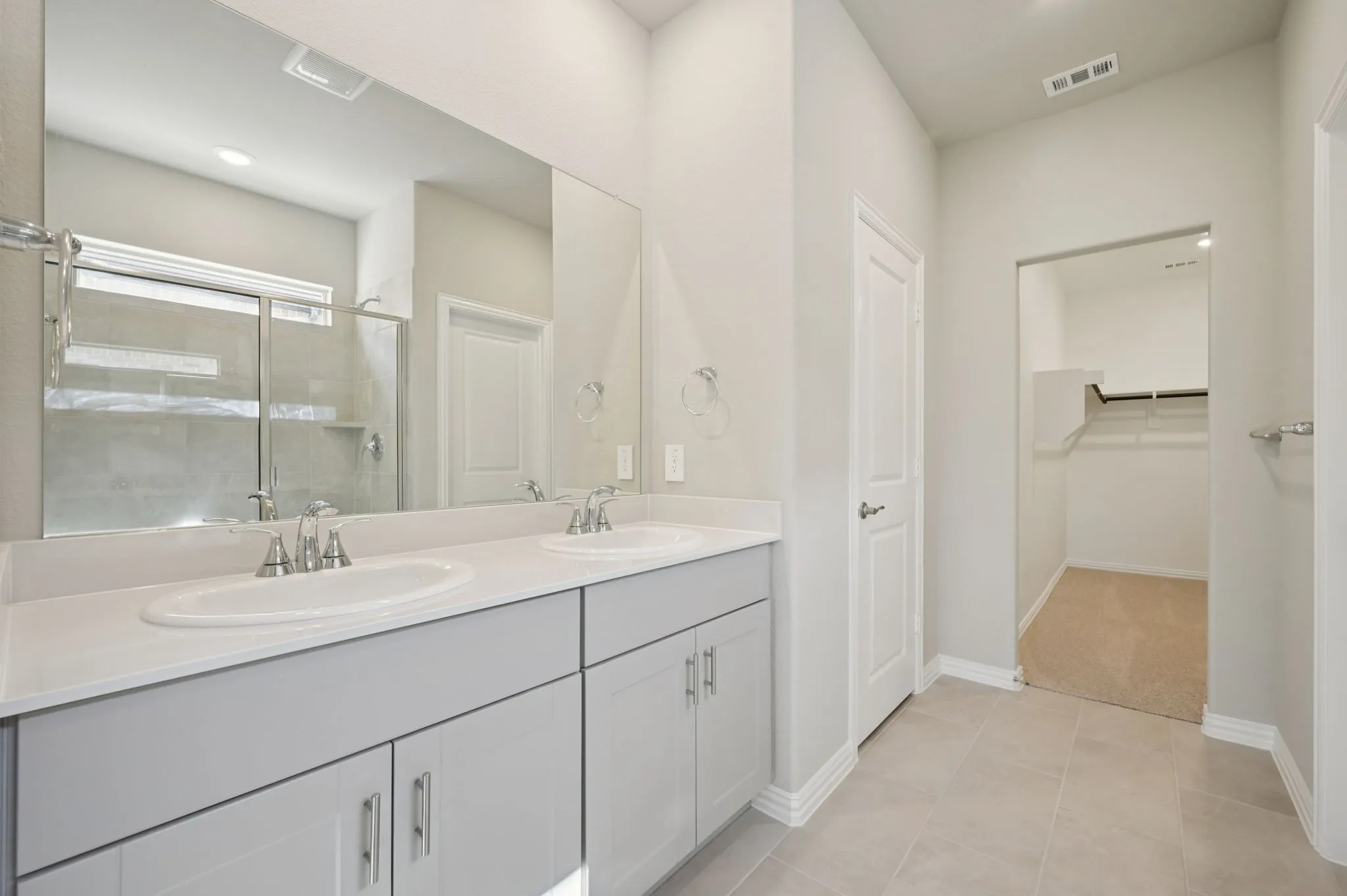 Photo is not of the actual home, but is an inspirational photo of builder’s model home and may depict options, furnishings, and/or decorator features that are not included.