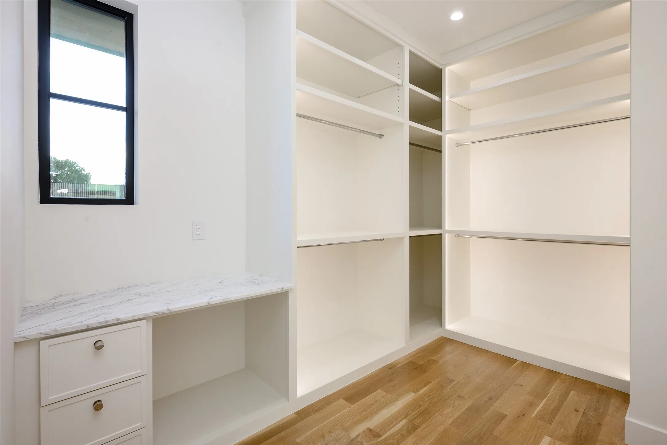 Single Family Residence For Sale in Dallas County , 4051 Hawthorne Avenue, Dallas, Texas 75219, 3 Bedroom, 5 Bathroom, 2 Garage spaces, 3,718 Sqft, built in 2026, mls#21397494, Real Estate Agent in Dallas, Homes For Sale in Dallas county, Homes For Sale in Dallas, Realtor in Dallas Texas, Real Estate Brokerage Independent Realty Texas, Luminita Cordes Realtor